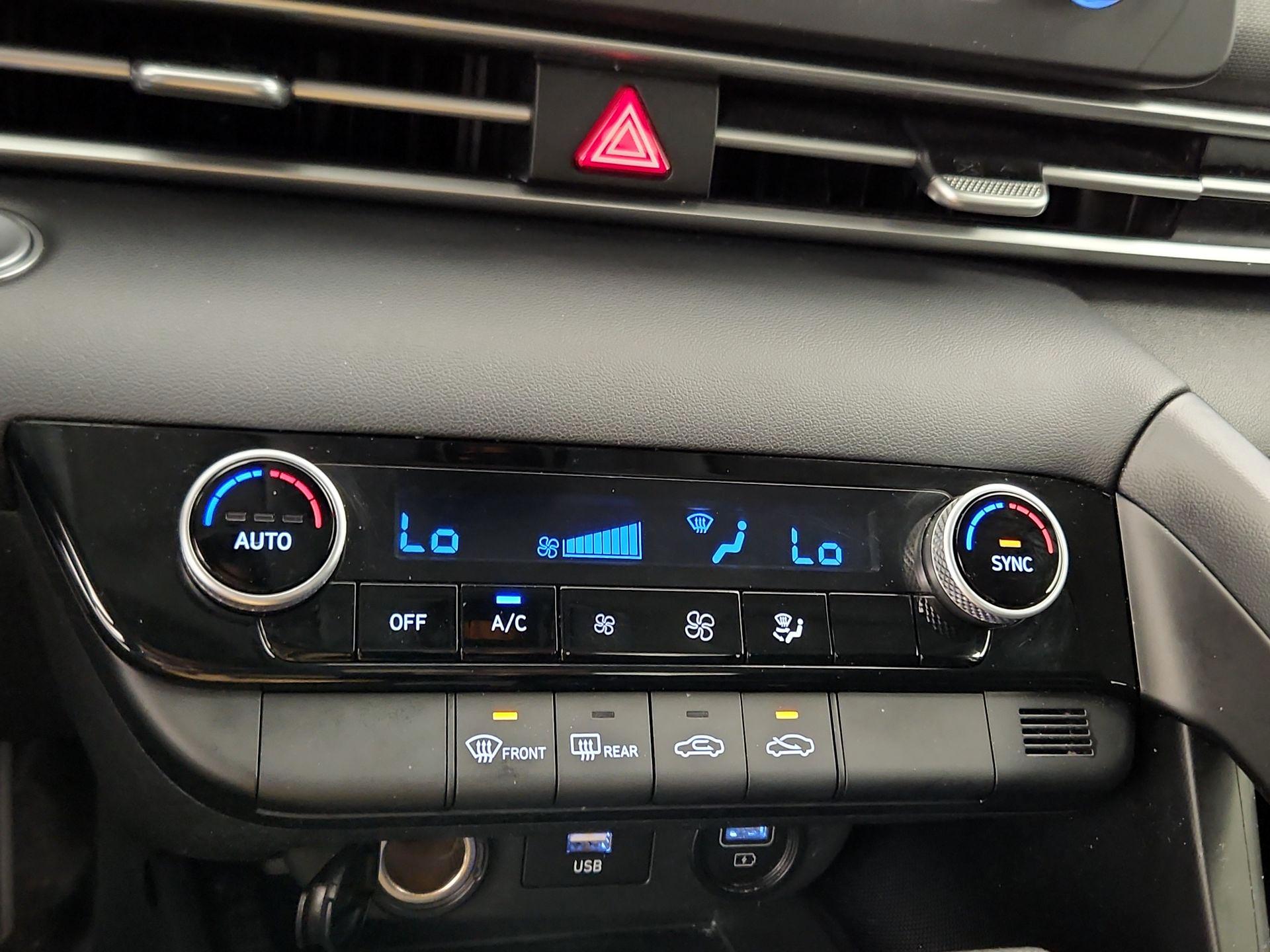 Thumbnail: 2023 Hyundai Elantra - 16