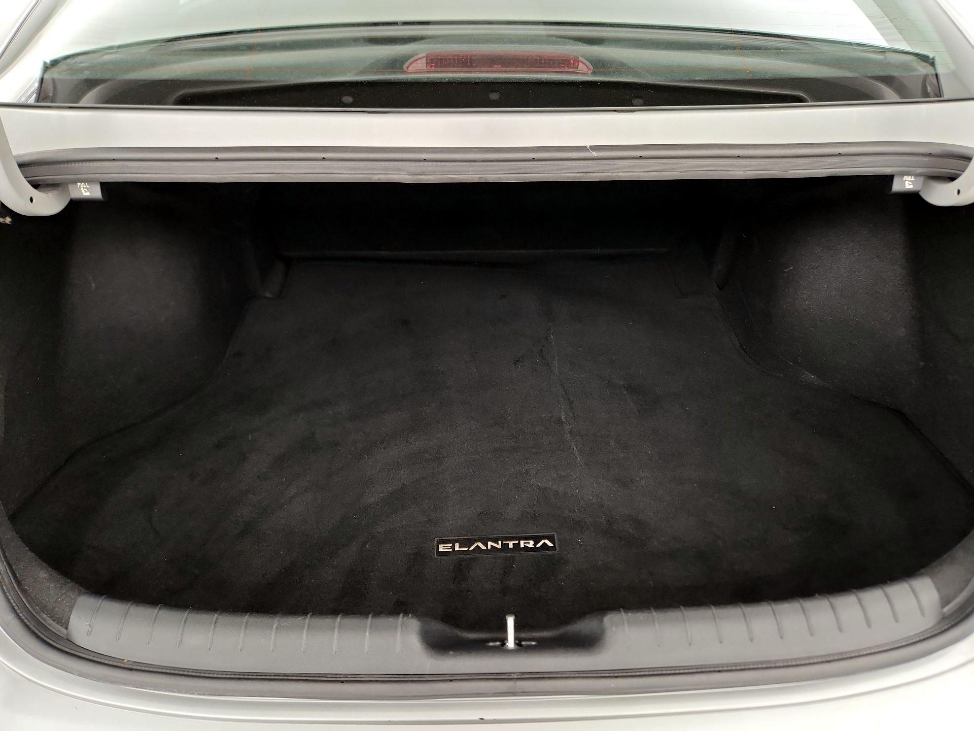 Thumbnail: 2023 Hyundai Elantra - 20