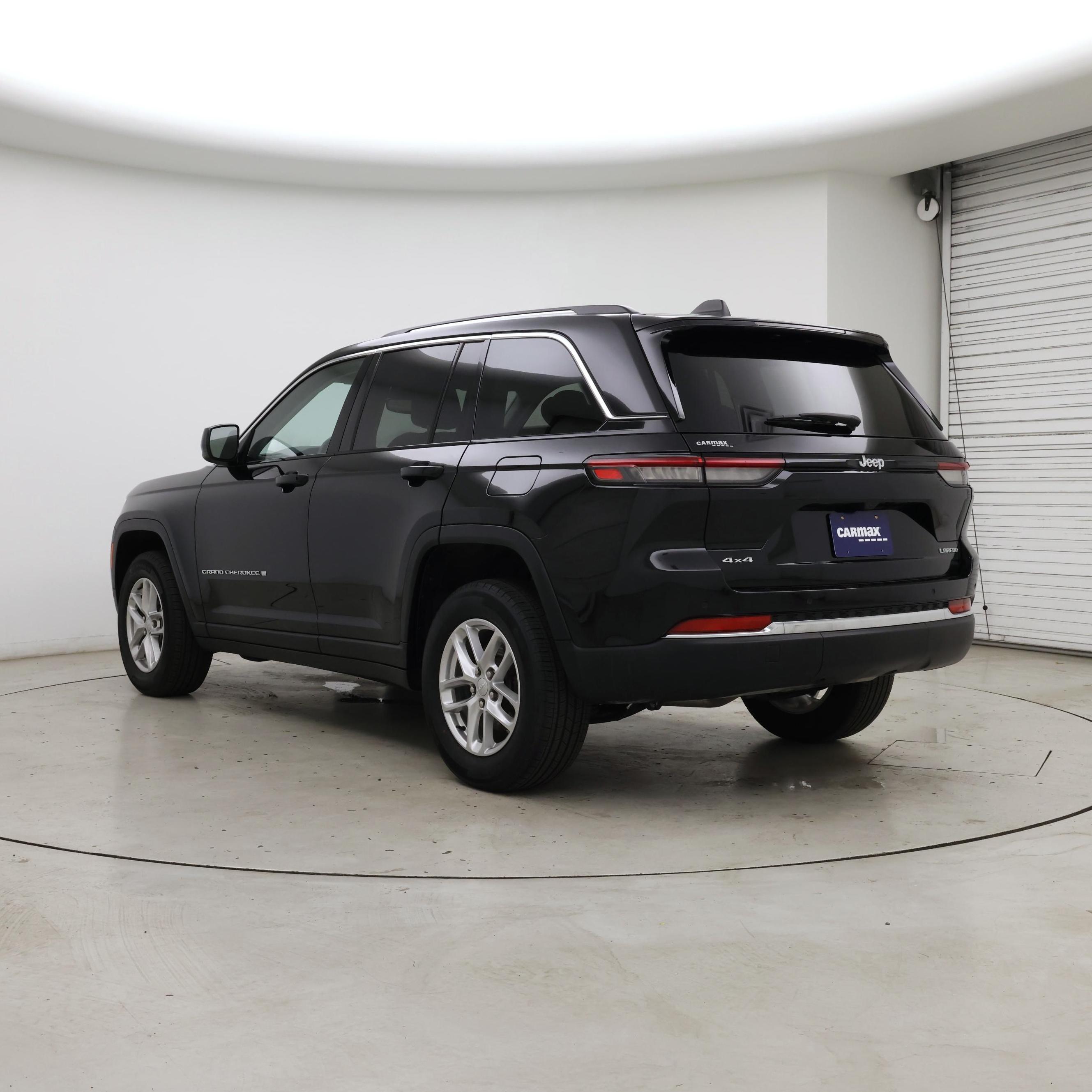 Thumbnail: 2023 Jeep Grand Cherokee - 2