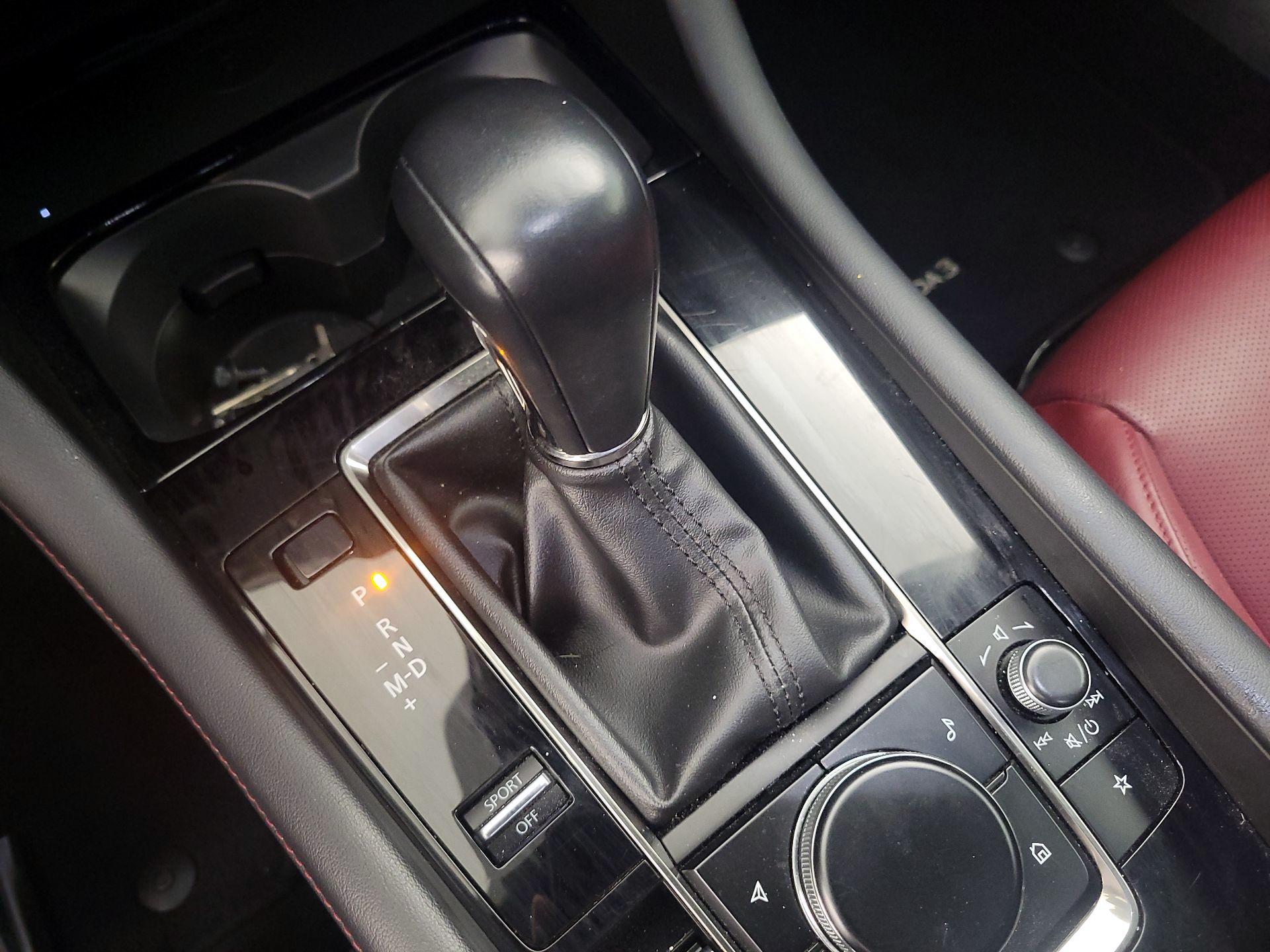 Thumbnail: 2024 Mazda Mazda3 - 16