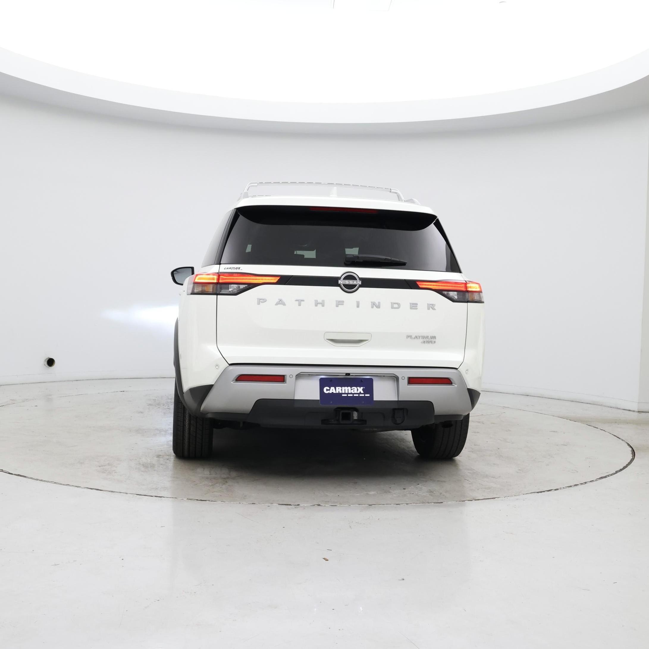 Thumbnail: 2023 Nissan Pathfinder - 6
