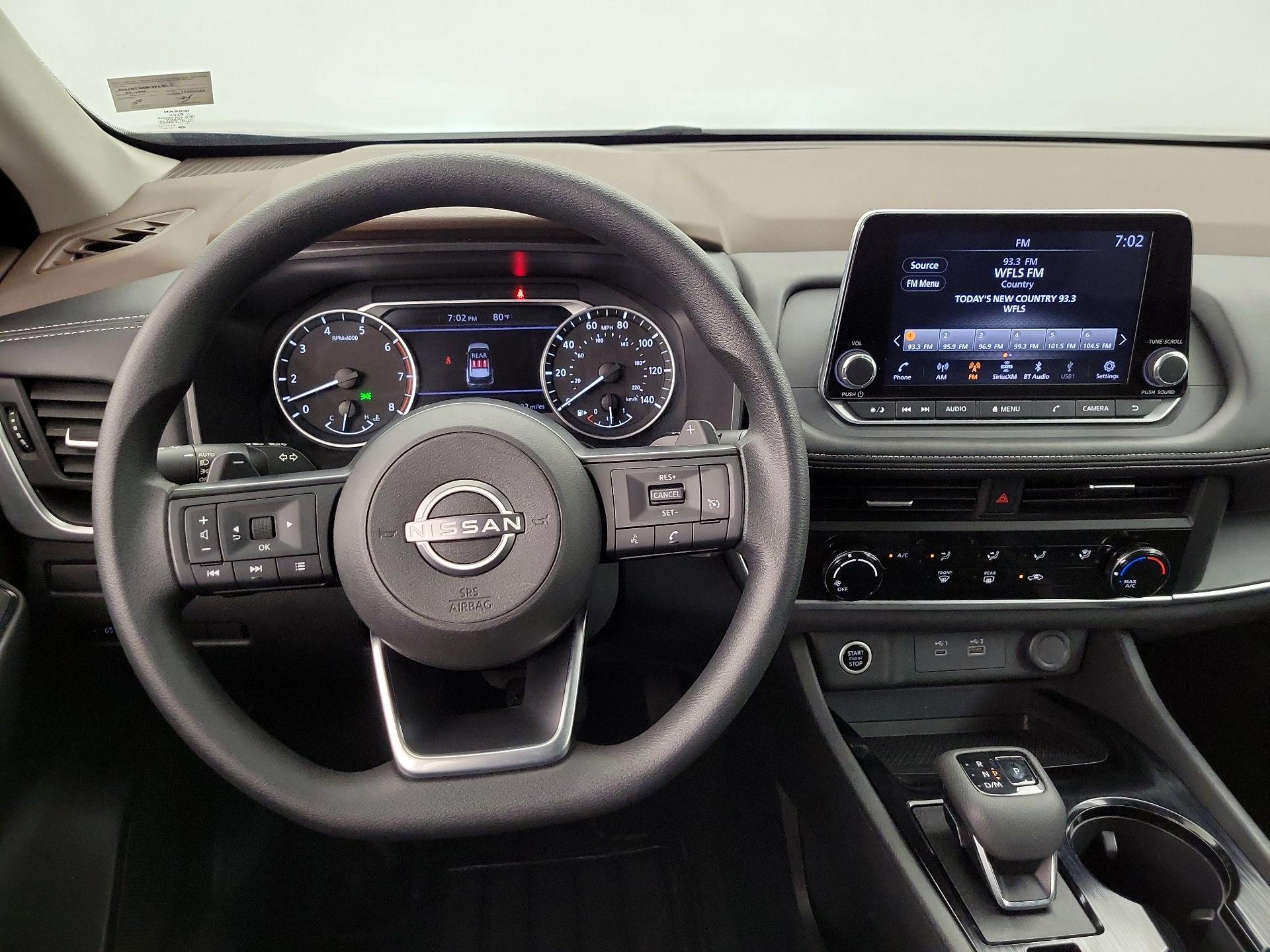 Thumbnail: 2023 Nissan Rogue - 10