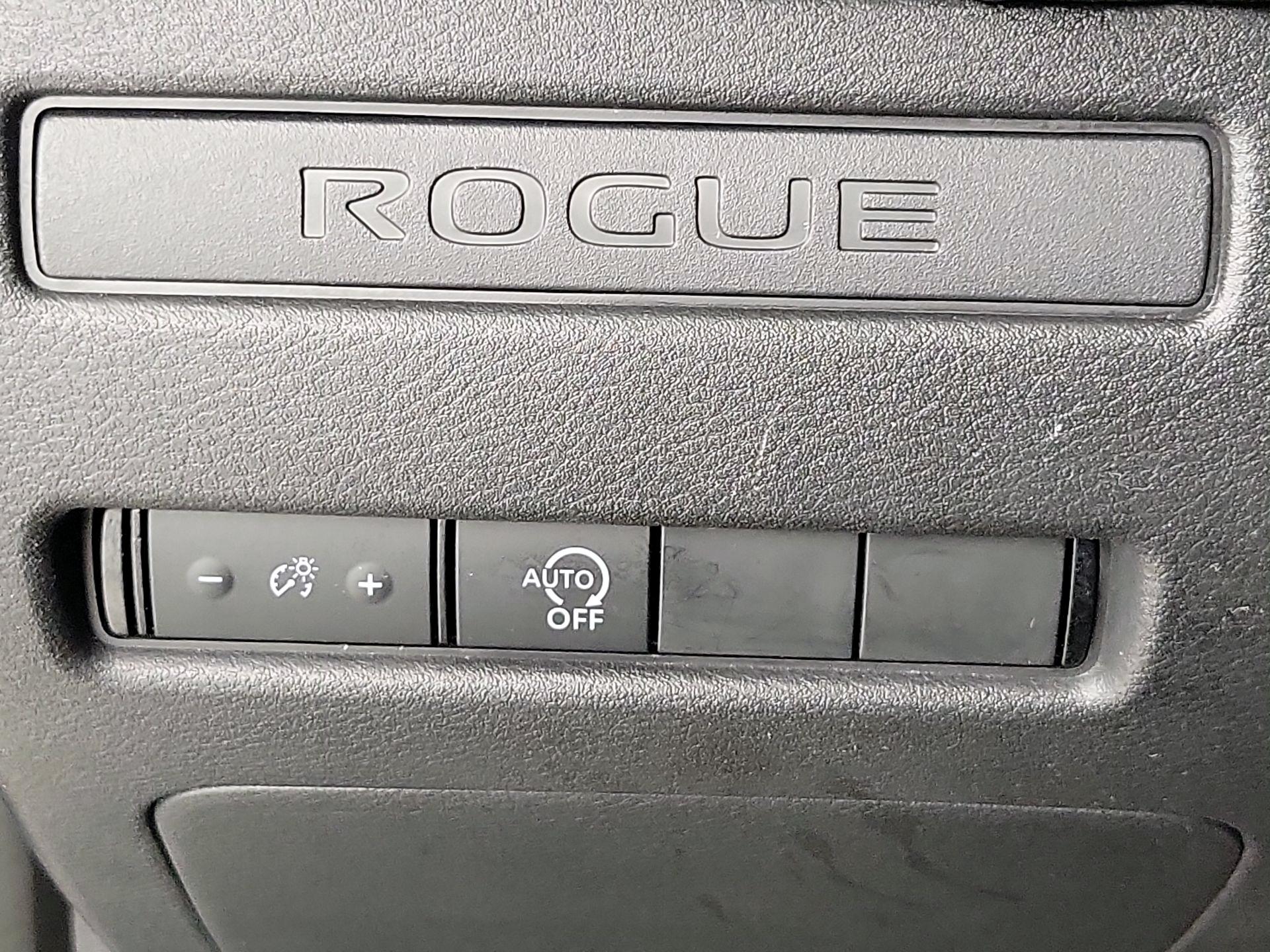 Thumbnail: 2023 Nissan Rogue - 13