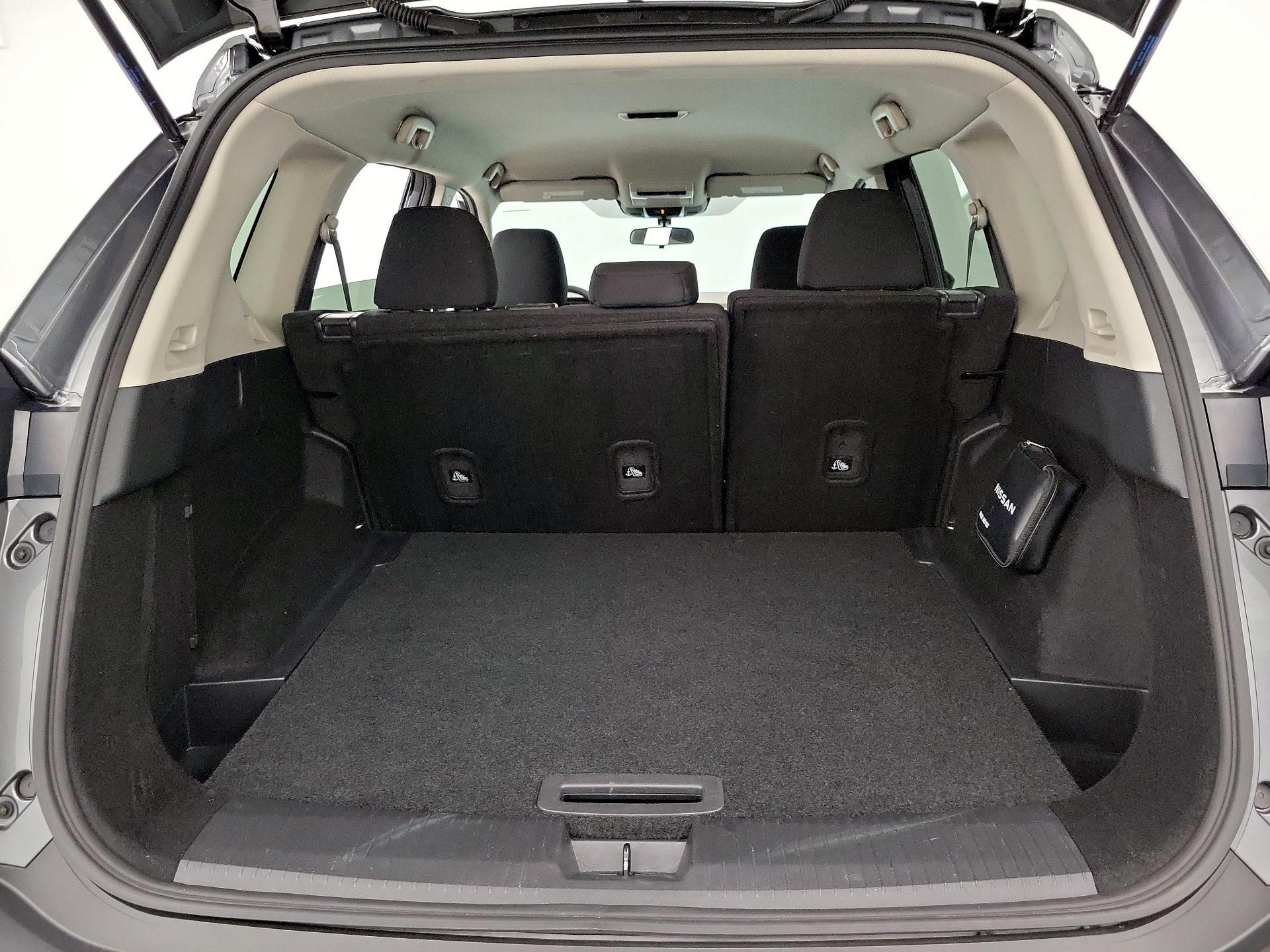 Thumbnail: 2023 Nissan Rogue - 20