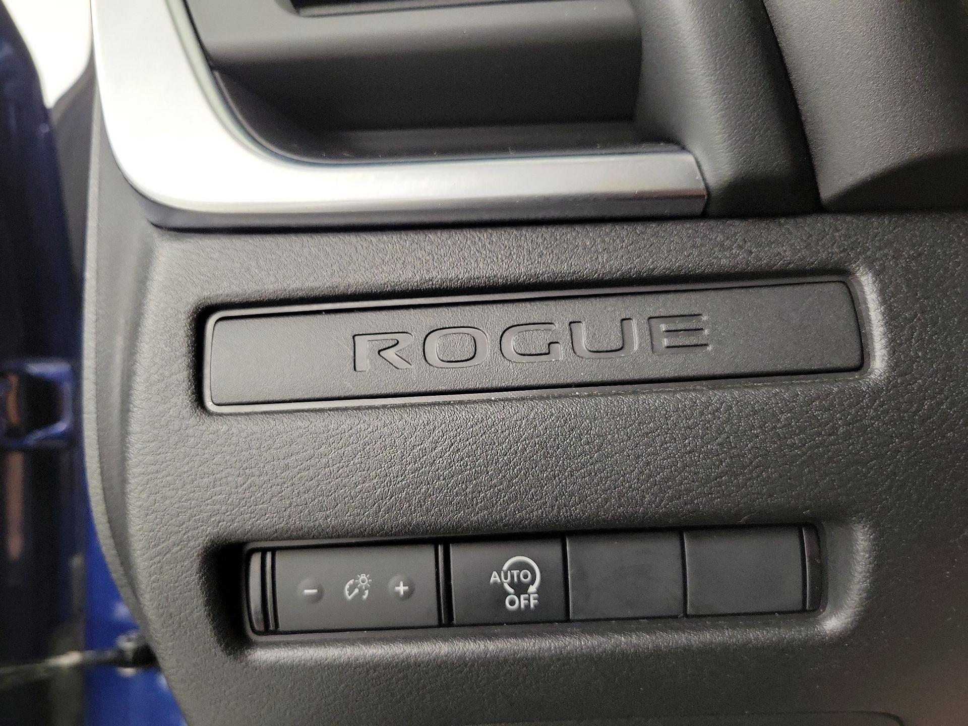Thumbnail: 2023 Nissan Rogue - 13