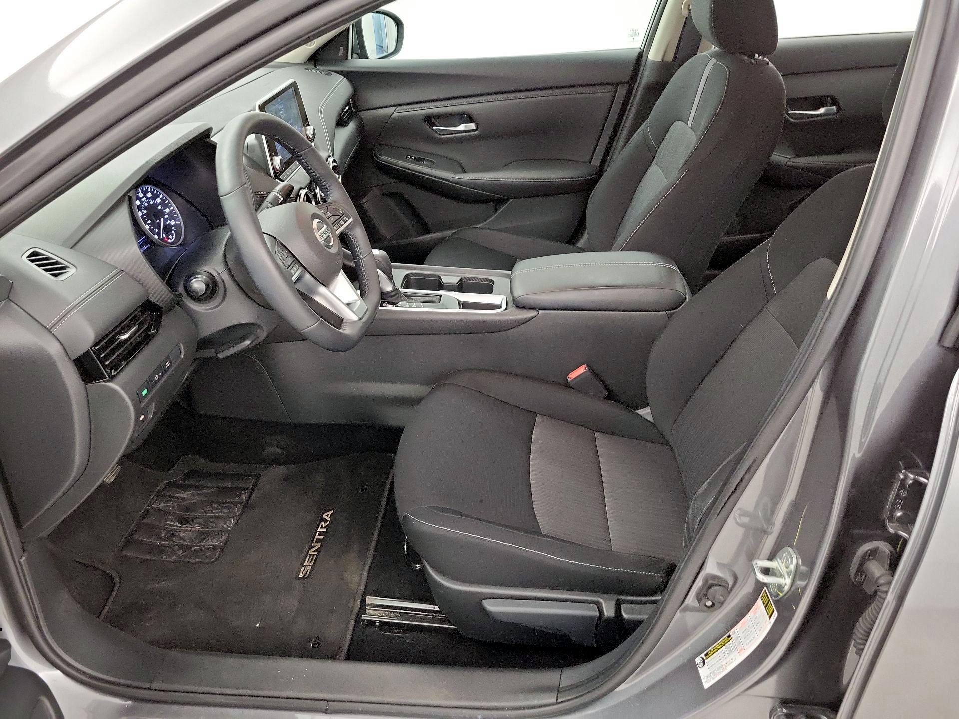 Thumbnail: 2023 Nissan Sentra - 11