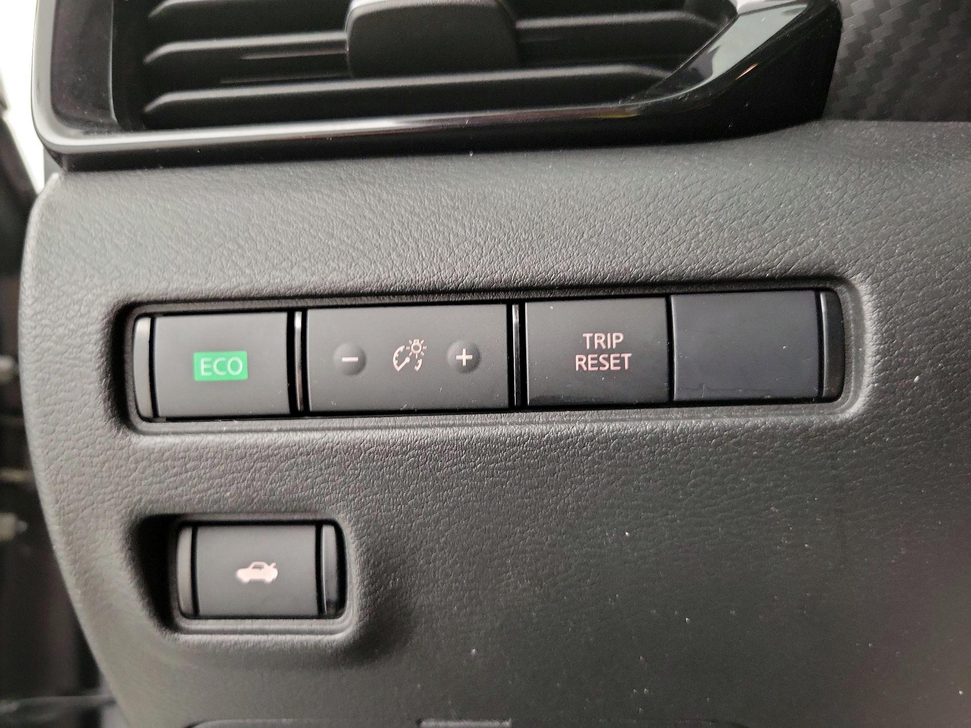 Thumbnail: 2023 Nissan Sentra - 13