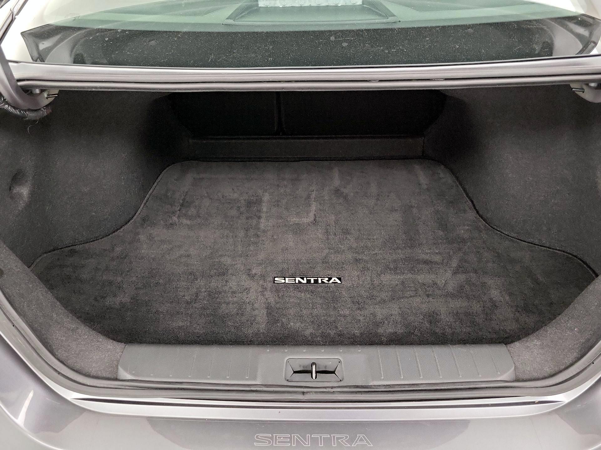 Thumbnail: 2023 Nissan Sentra - 20