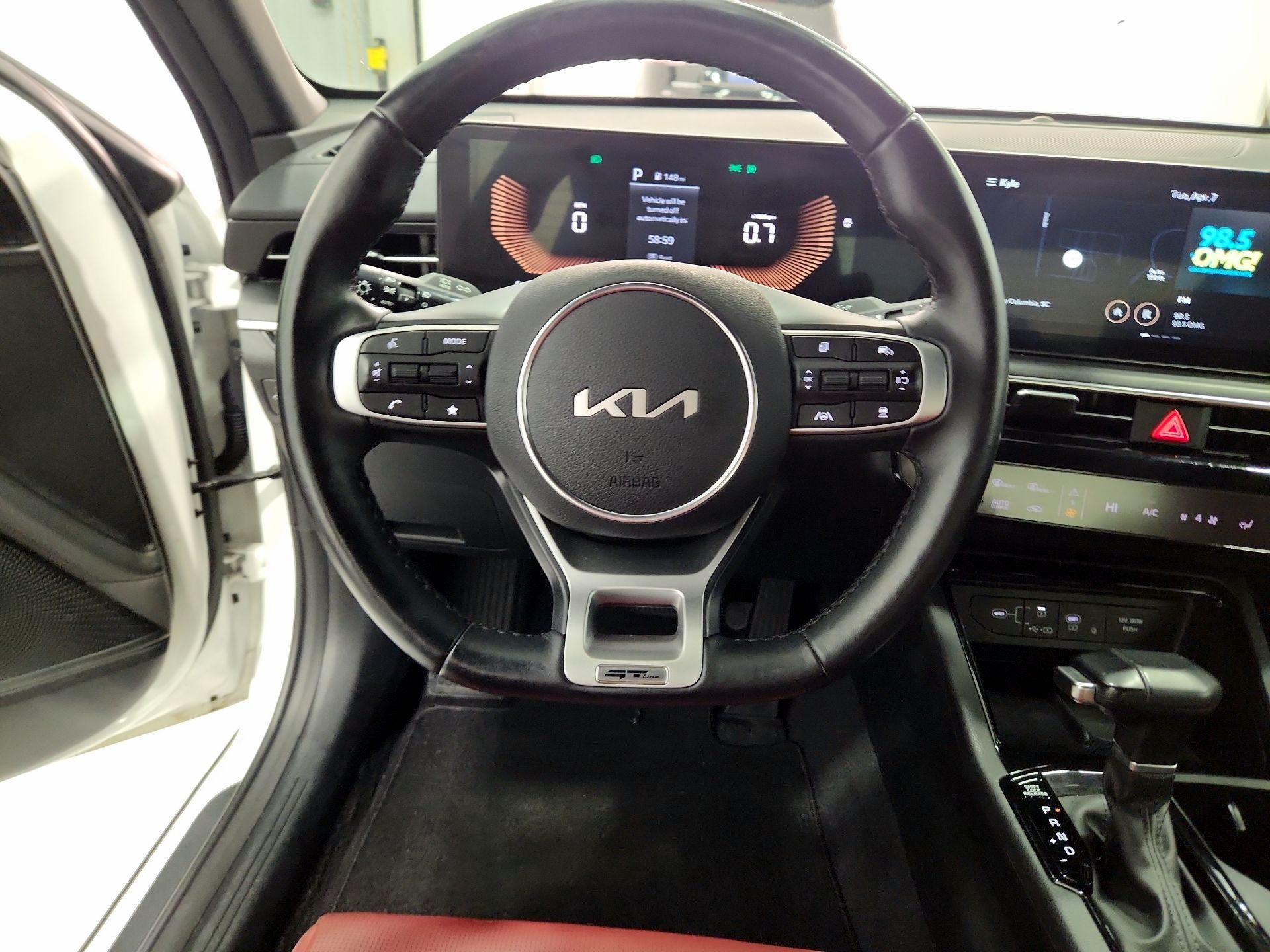 Thumbnail: 2025 Kia K5 - 10