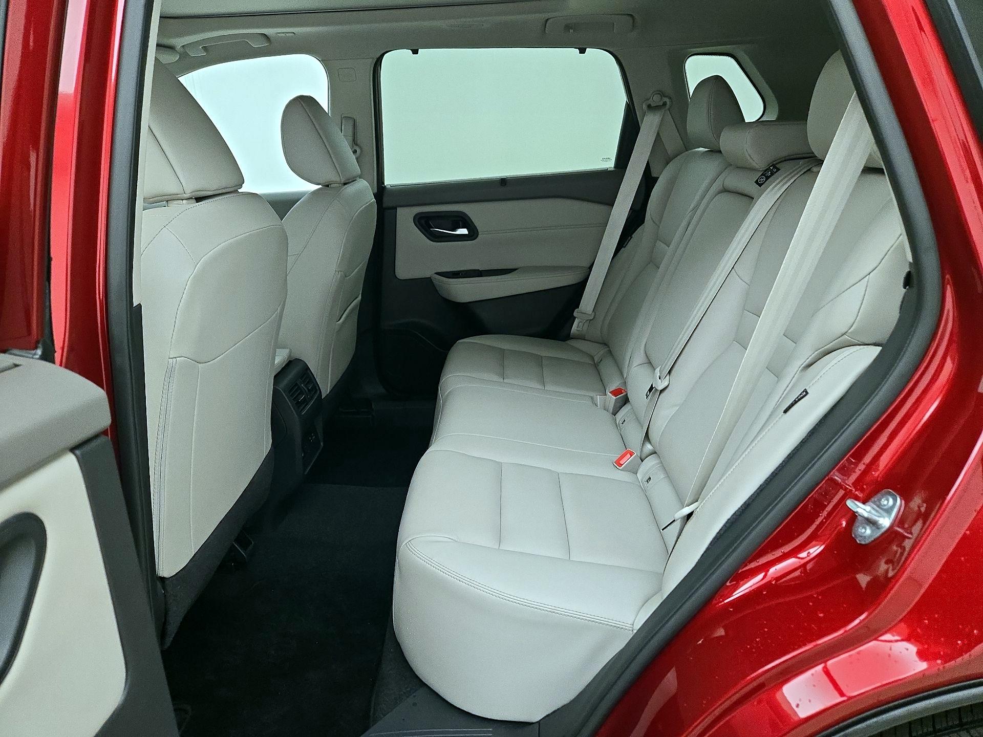 Thumbnail: 2023 Nissan Rogue - 19