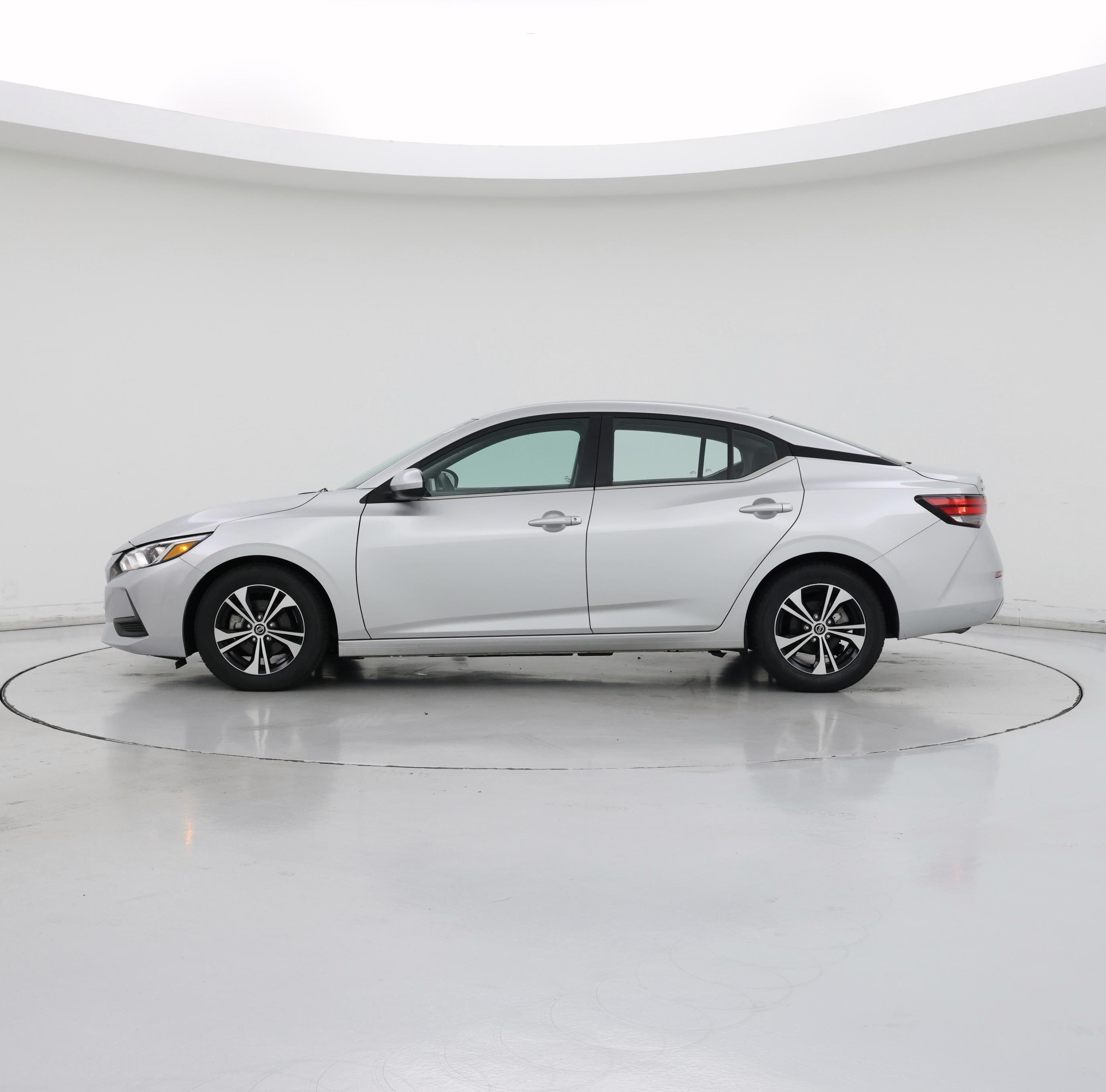 Thumbnail: 2023 Nissan Sentra - 3