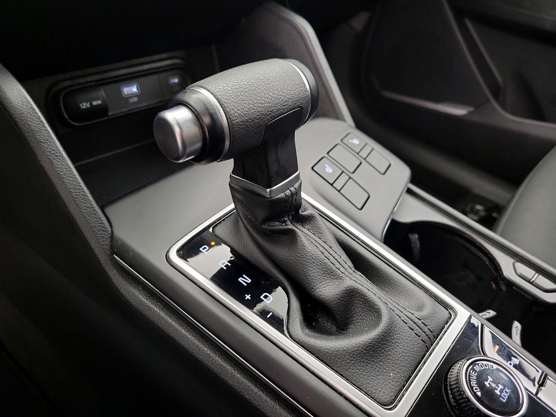 Thumbnail: 2023 Kia Sportage - 17