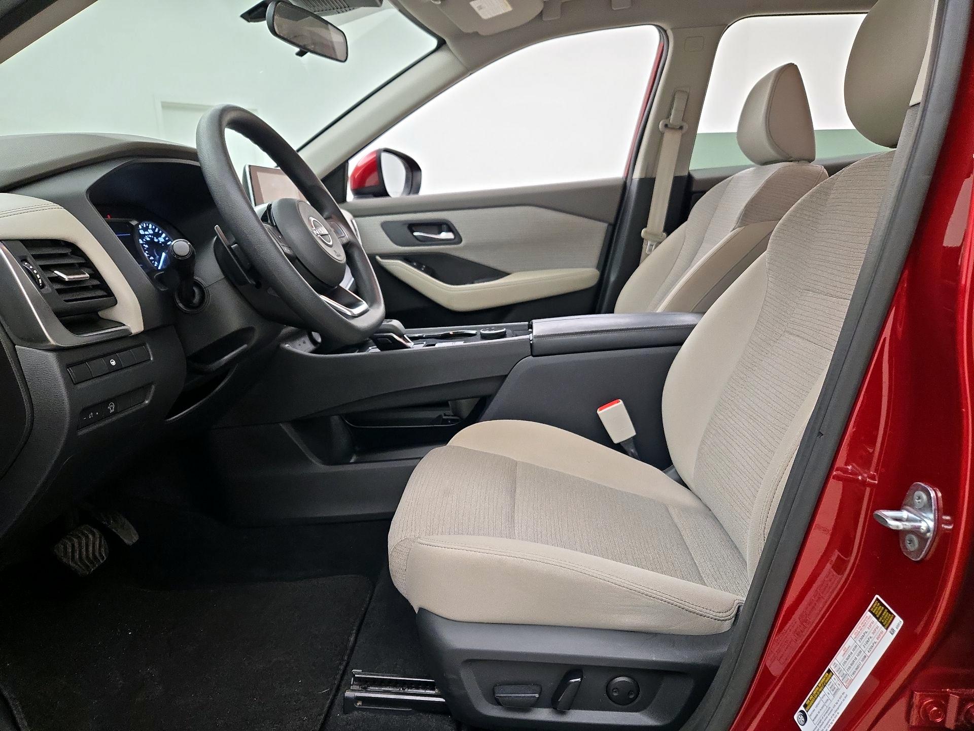 Thumbnail: 2023 Nissan Rogue - 11