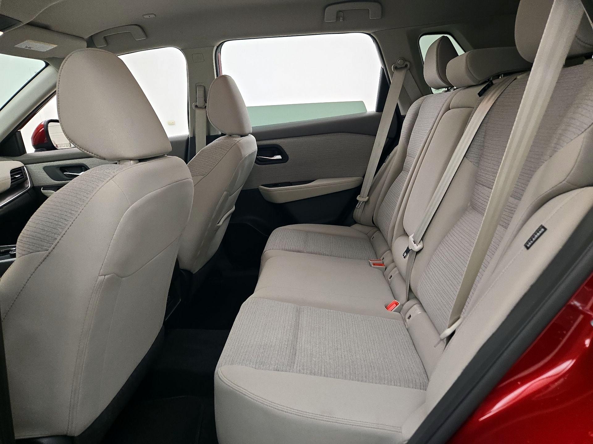 Thumbnail: 2023 Nissan Rogue - 17