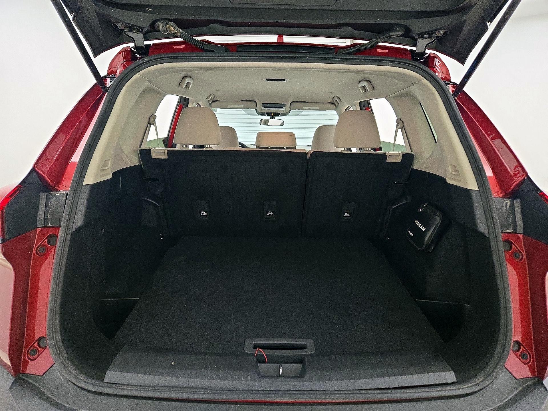 Thumbnail: 2023 Nissan Rogue - 18