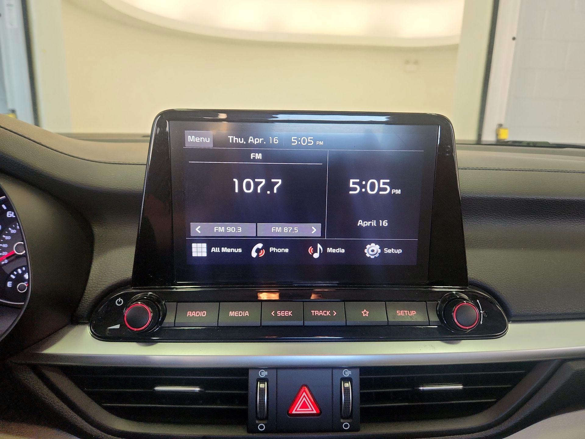 Thumbnail: 2023 Kia Forte - 15