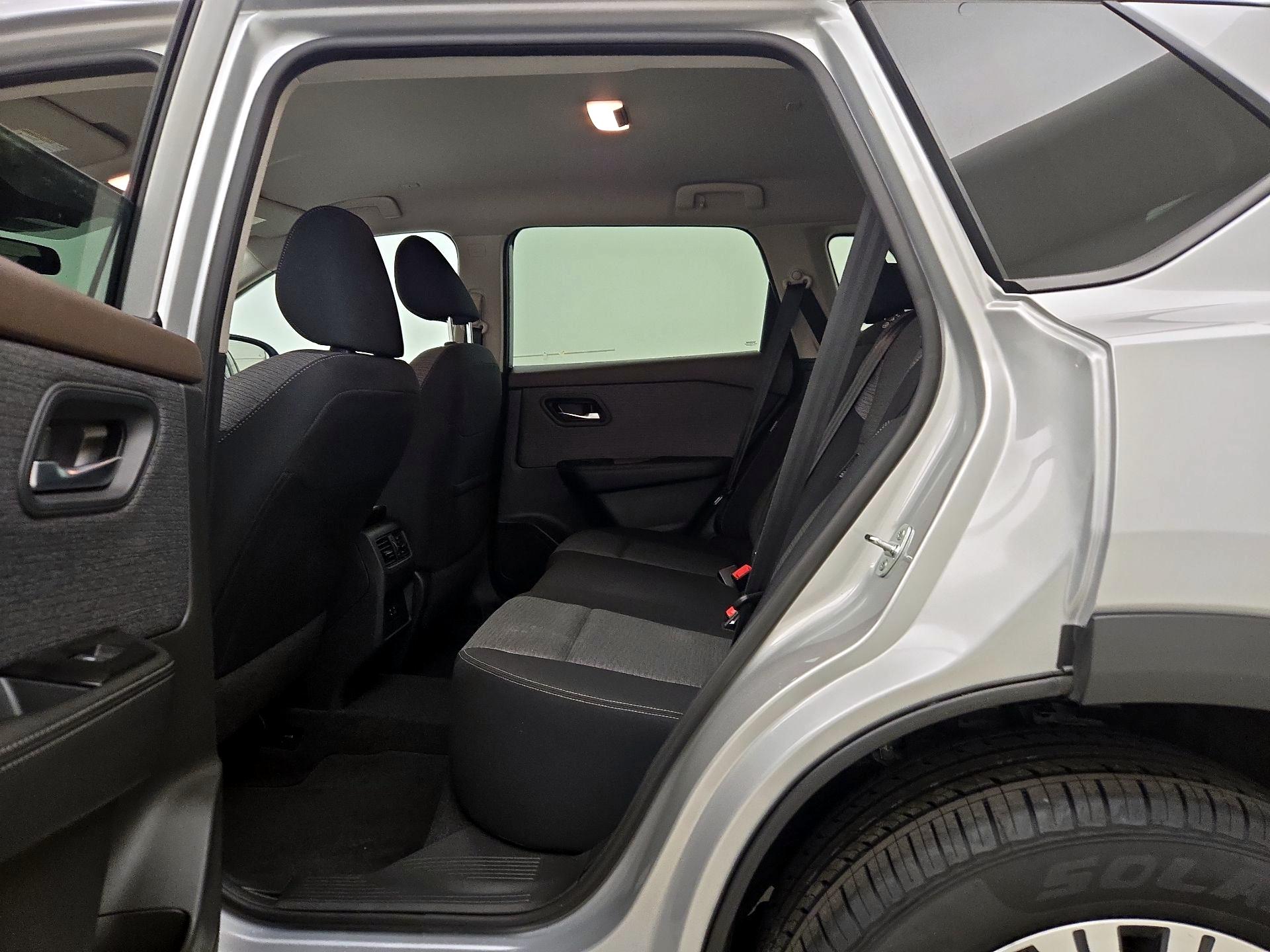 Thumbnail: 2023 Nissan Rogue - 19