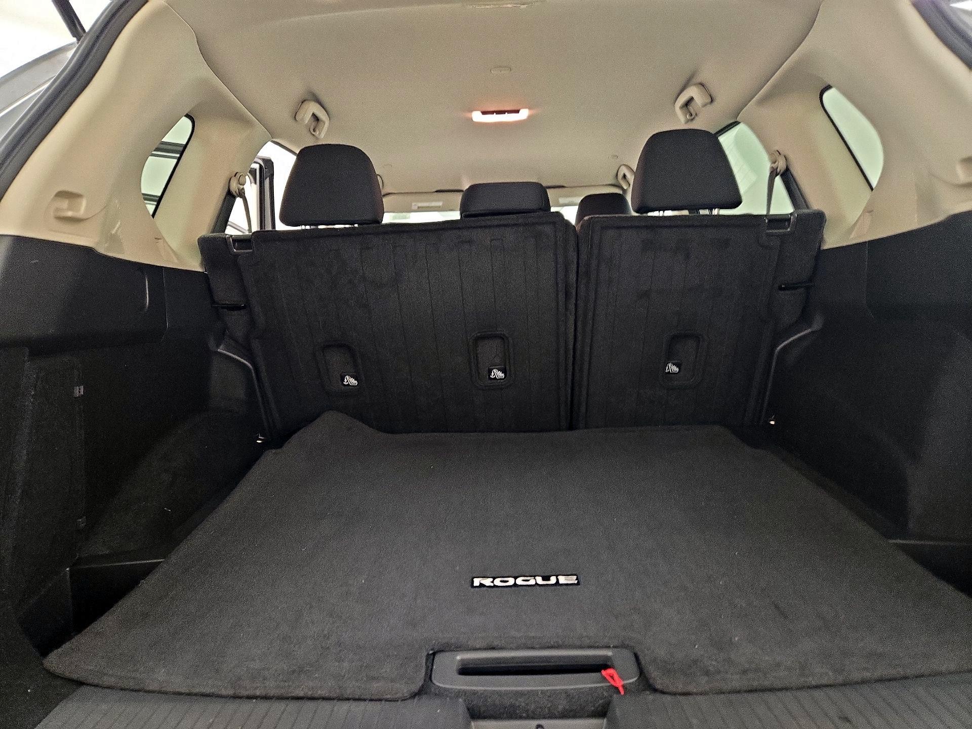 Thumbnail: 2023 Nissan Rogue - 20