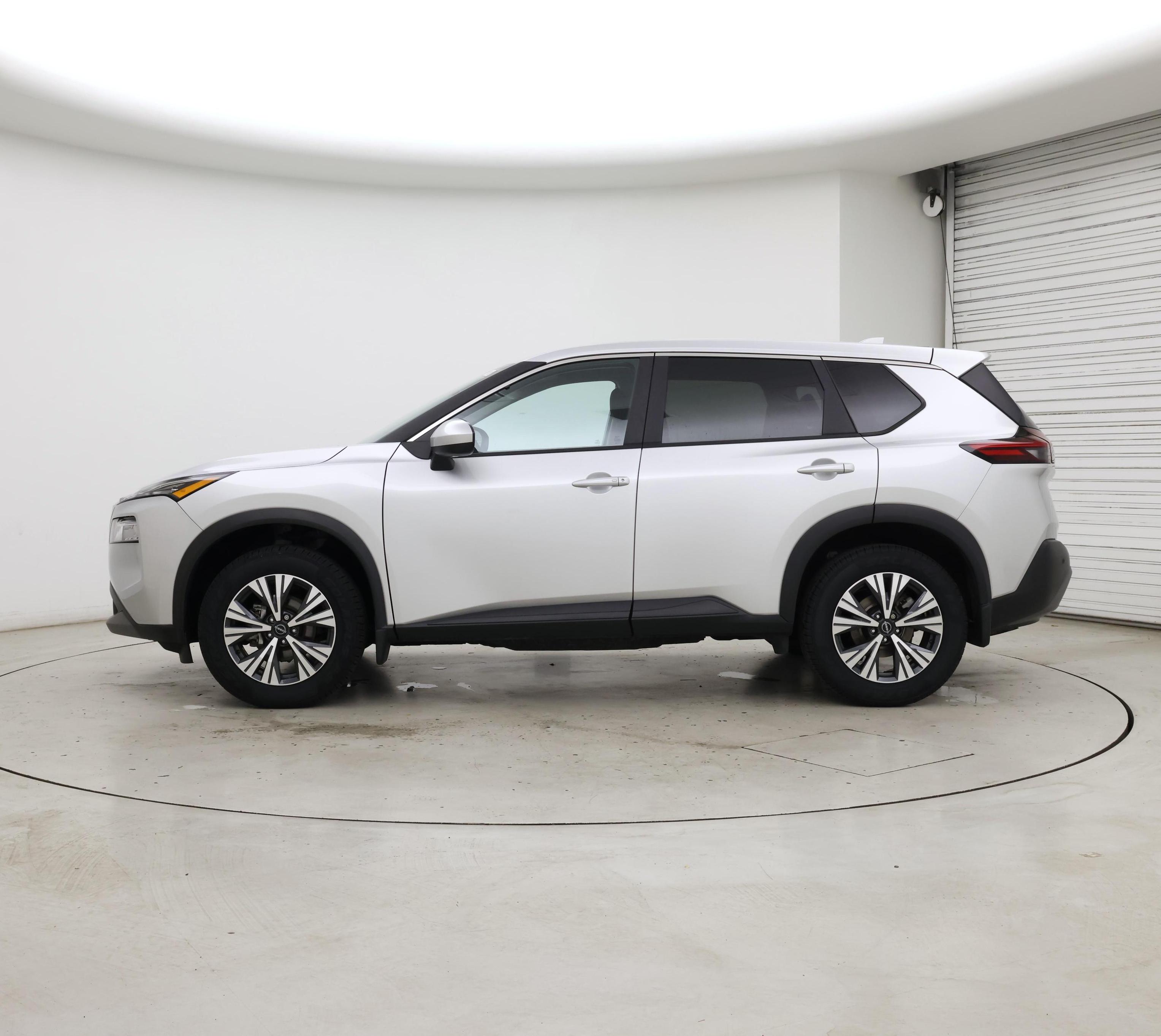 Thumbnail: 2023 Nissan Rogue - 3