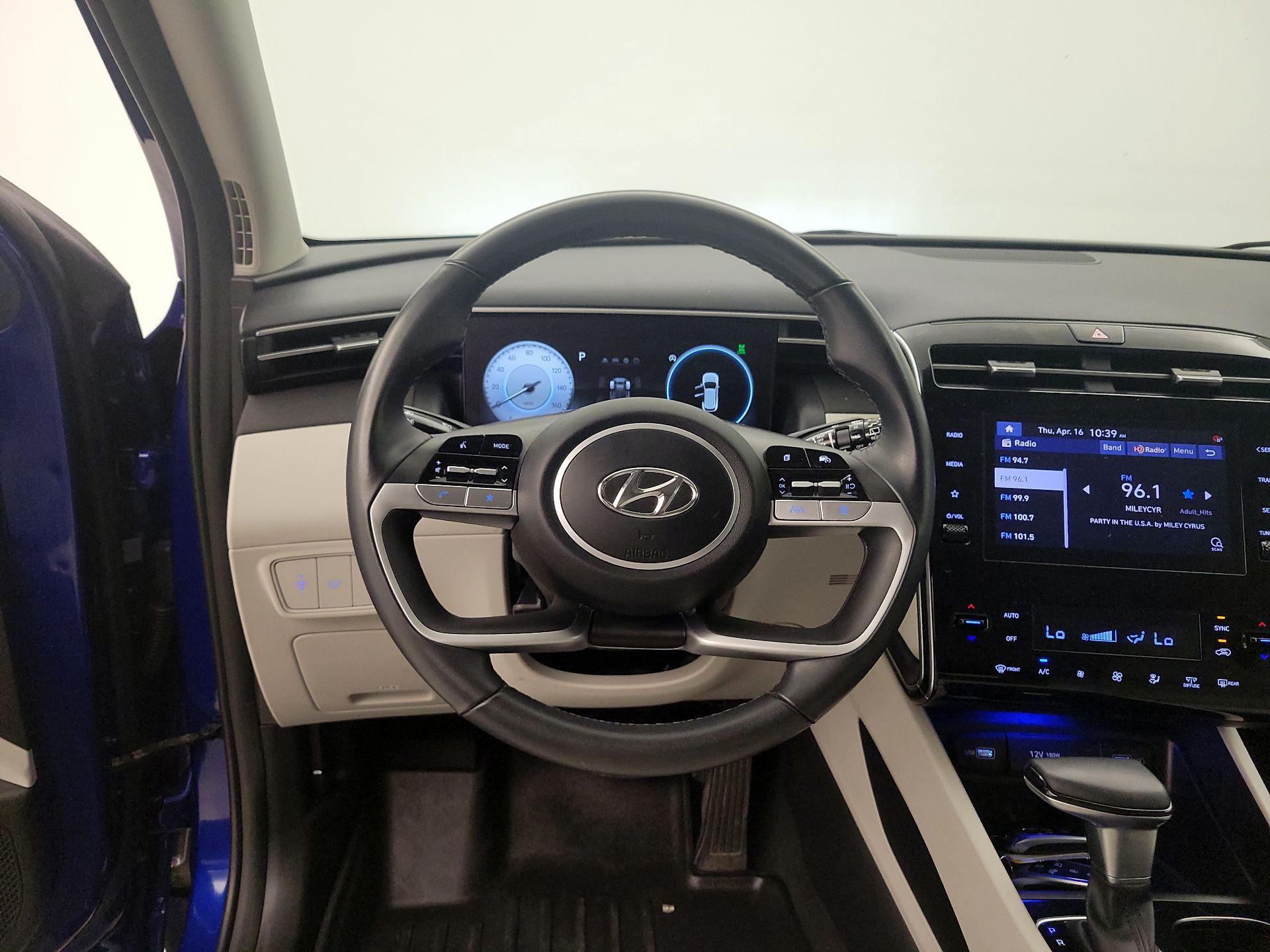 Thumbnail: 2023 Hyundai Tucson - 10