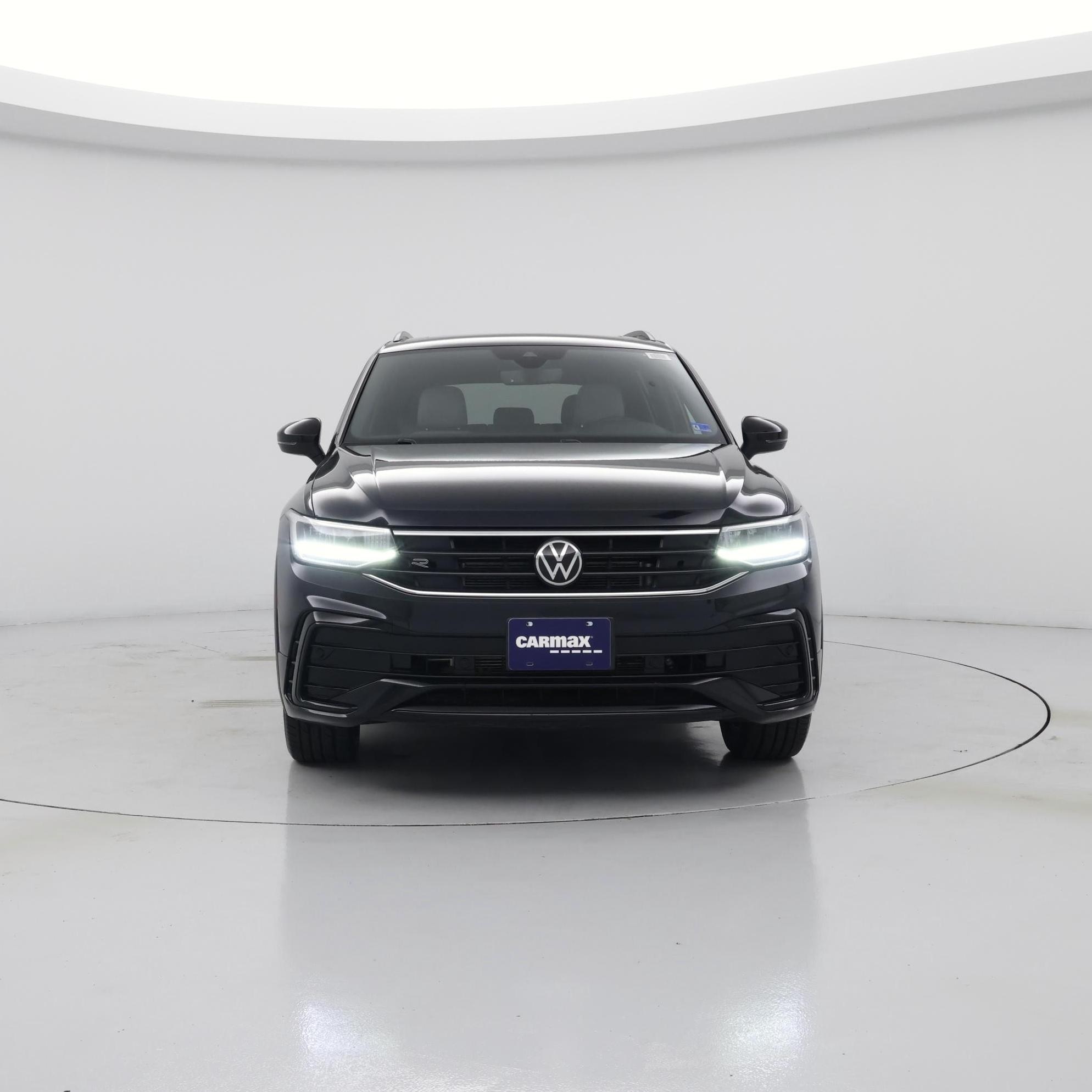 Thumbnail: 2022 Volkswagen Tiguan - 5