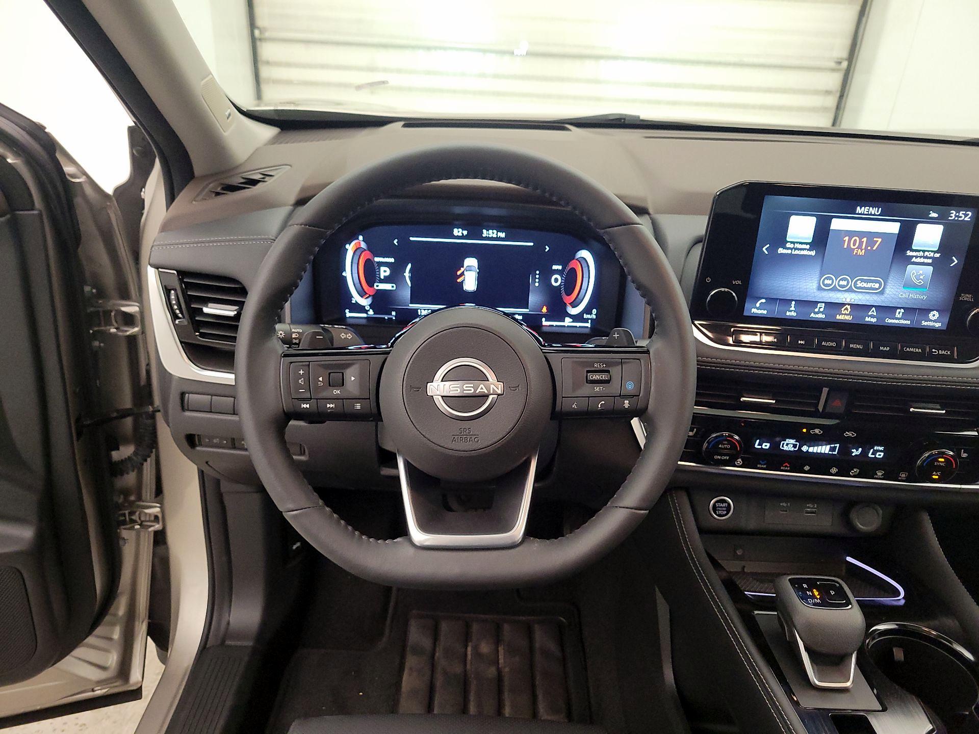 Thumbnail: 2023 Nissan Rogue - 10