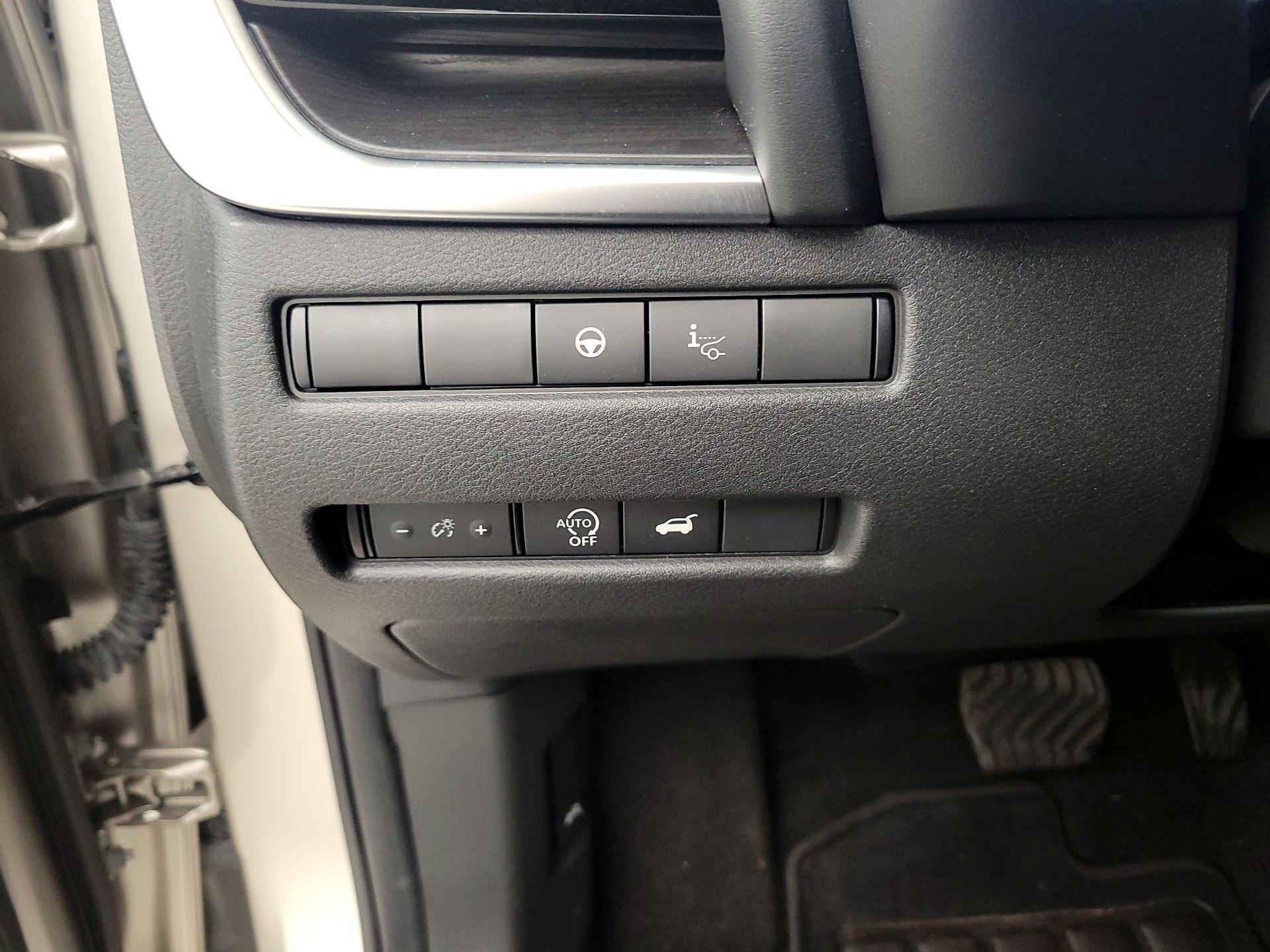 Thumbnail: 2023 Nissan Rogue - 13