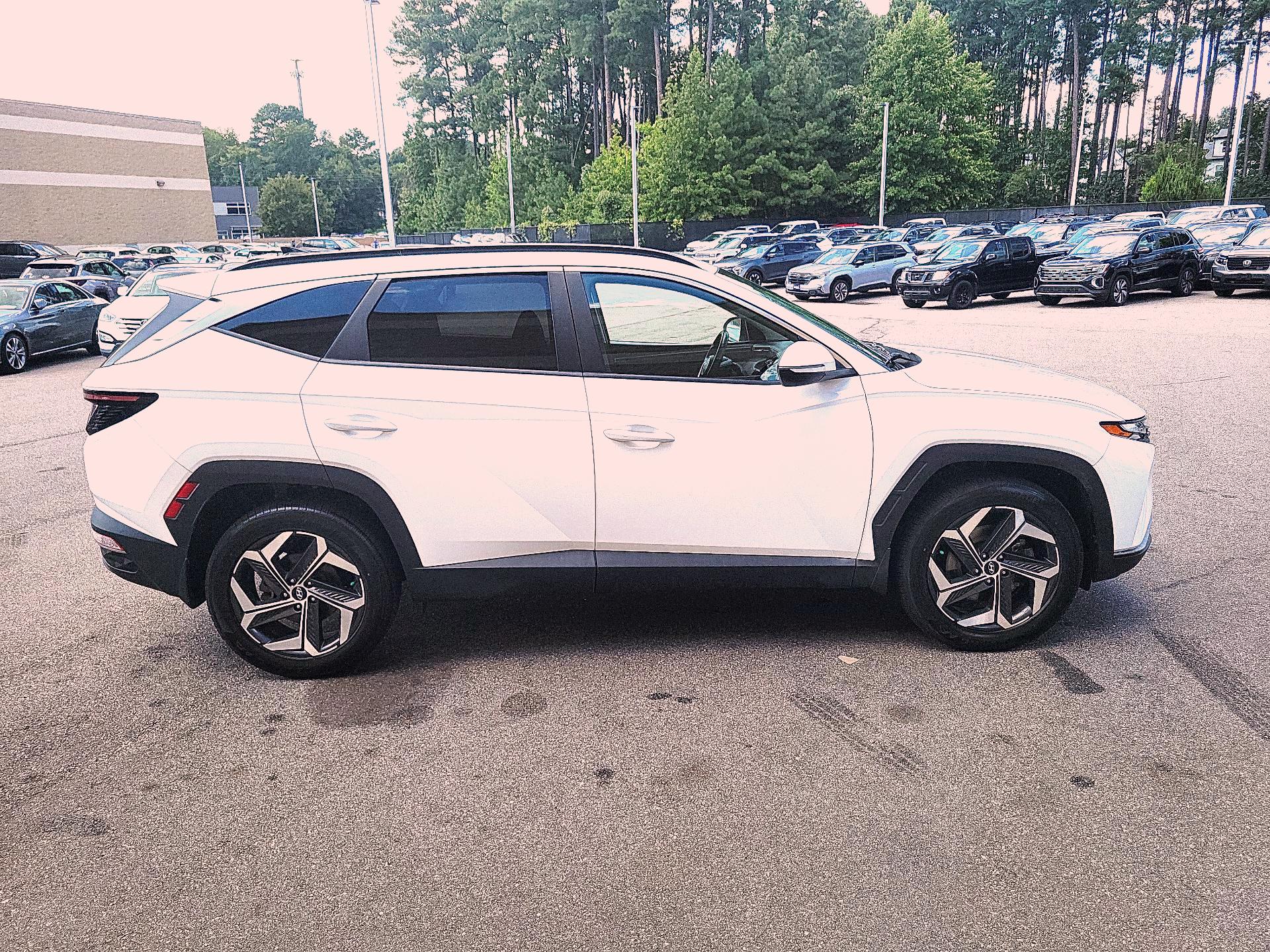 Thumbnail: 2023 Hyundai Tucson - 4