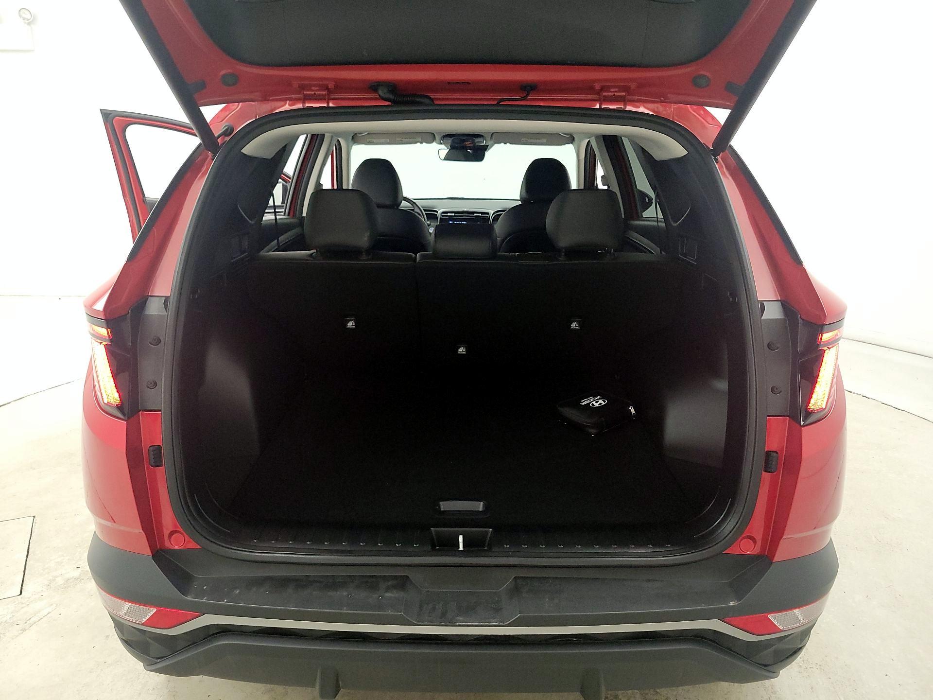 Thumbnail: 2023 Hyundai Tucson - 19