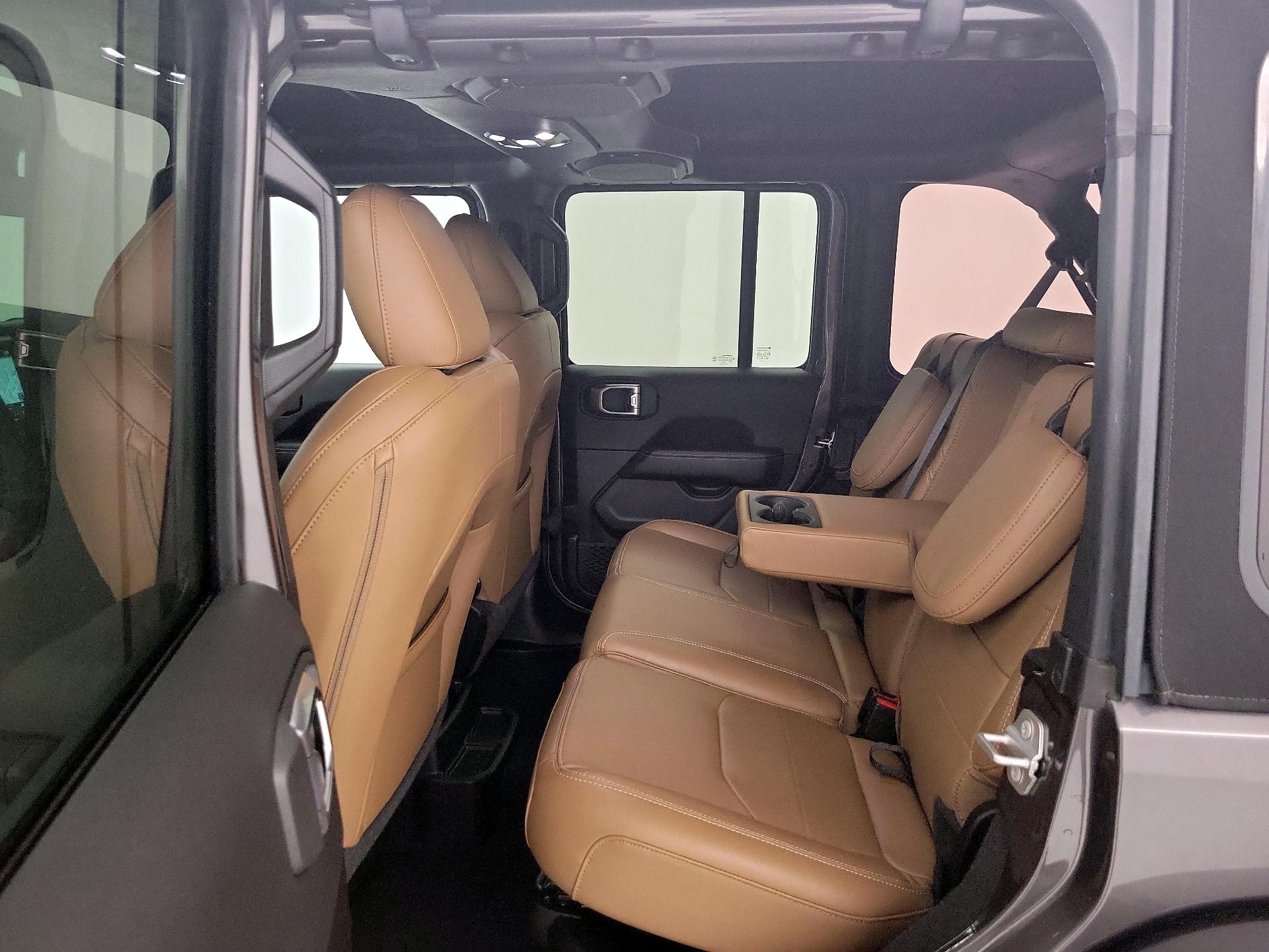 Thumbnail: 2023 Jeep Wrangler - 20