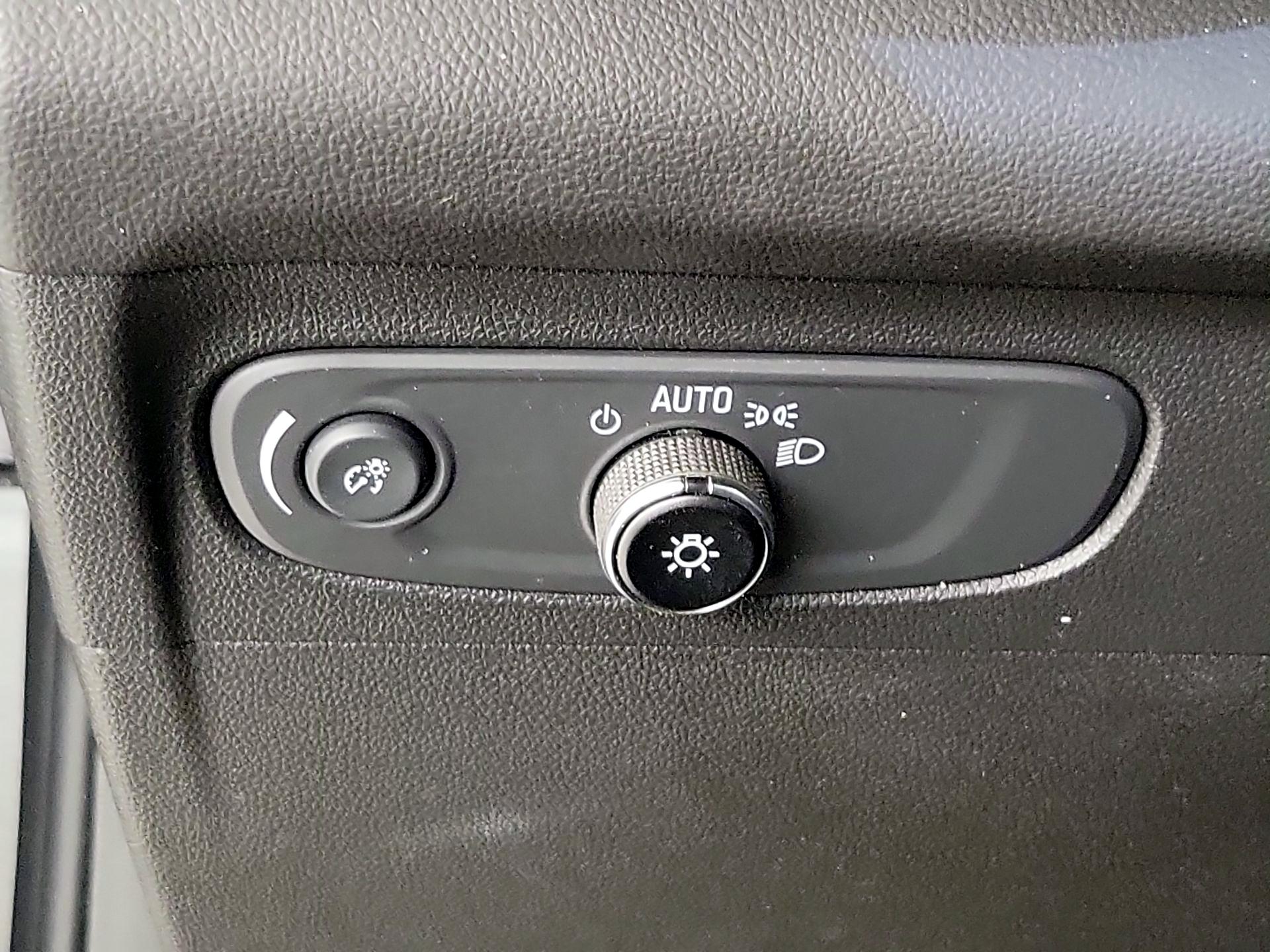 Thumbnail: 2022 Buick Envision - 13