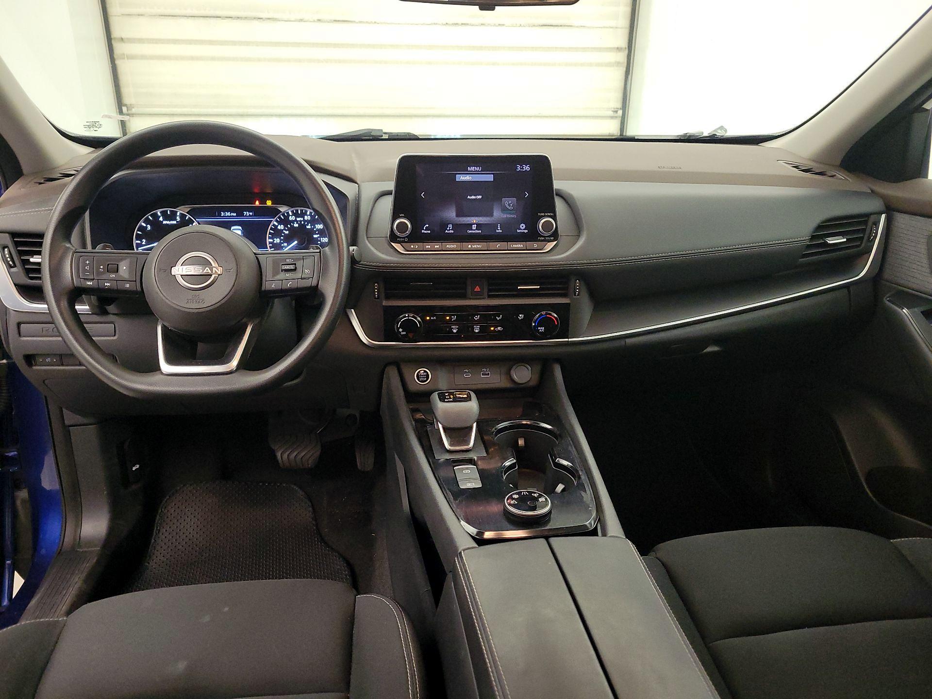 Thumbnail: 2023 Nissan Rogue - 9
