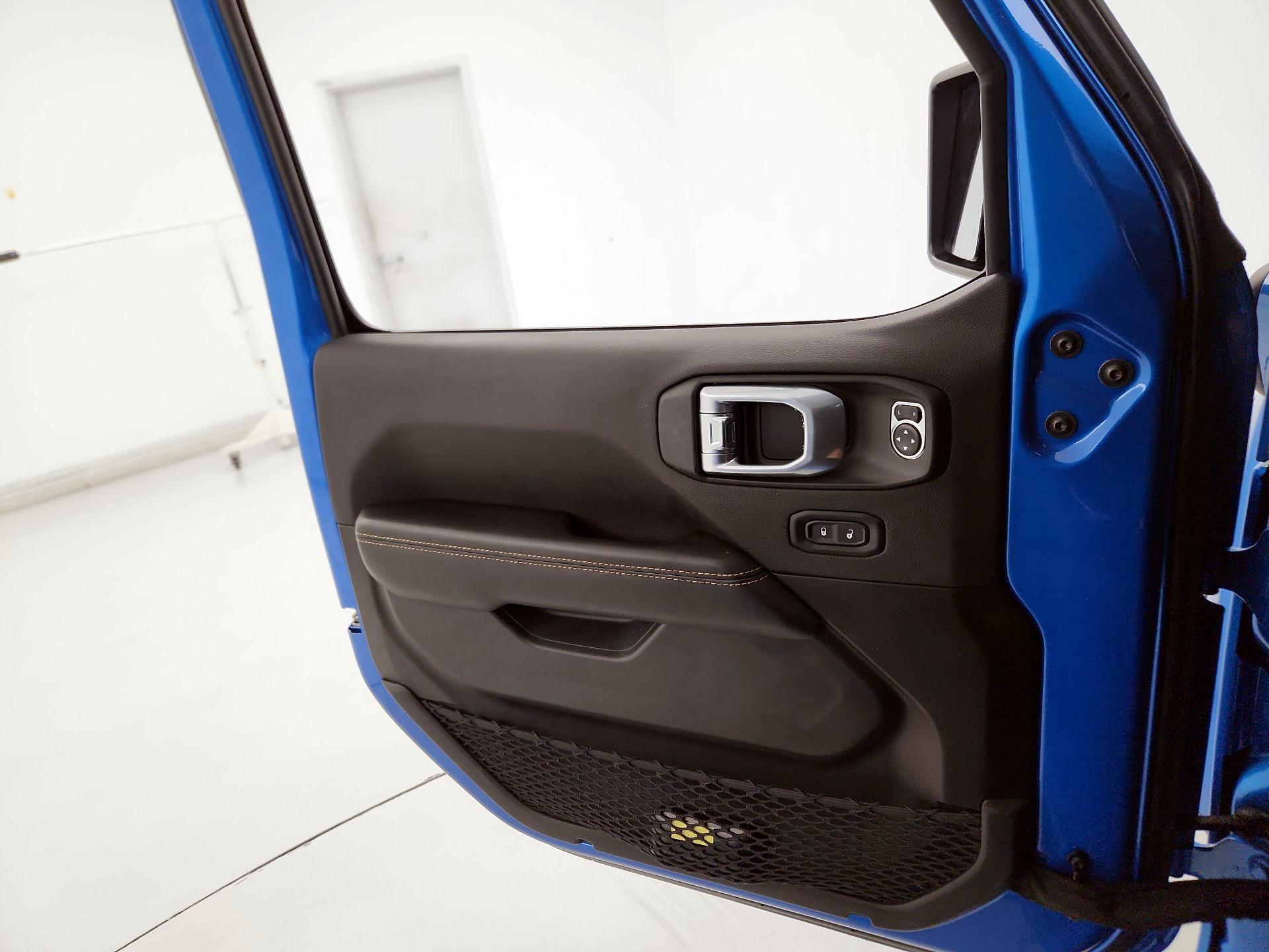 Thumbnail: 2024 Jeep Wrangler - 12