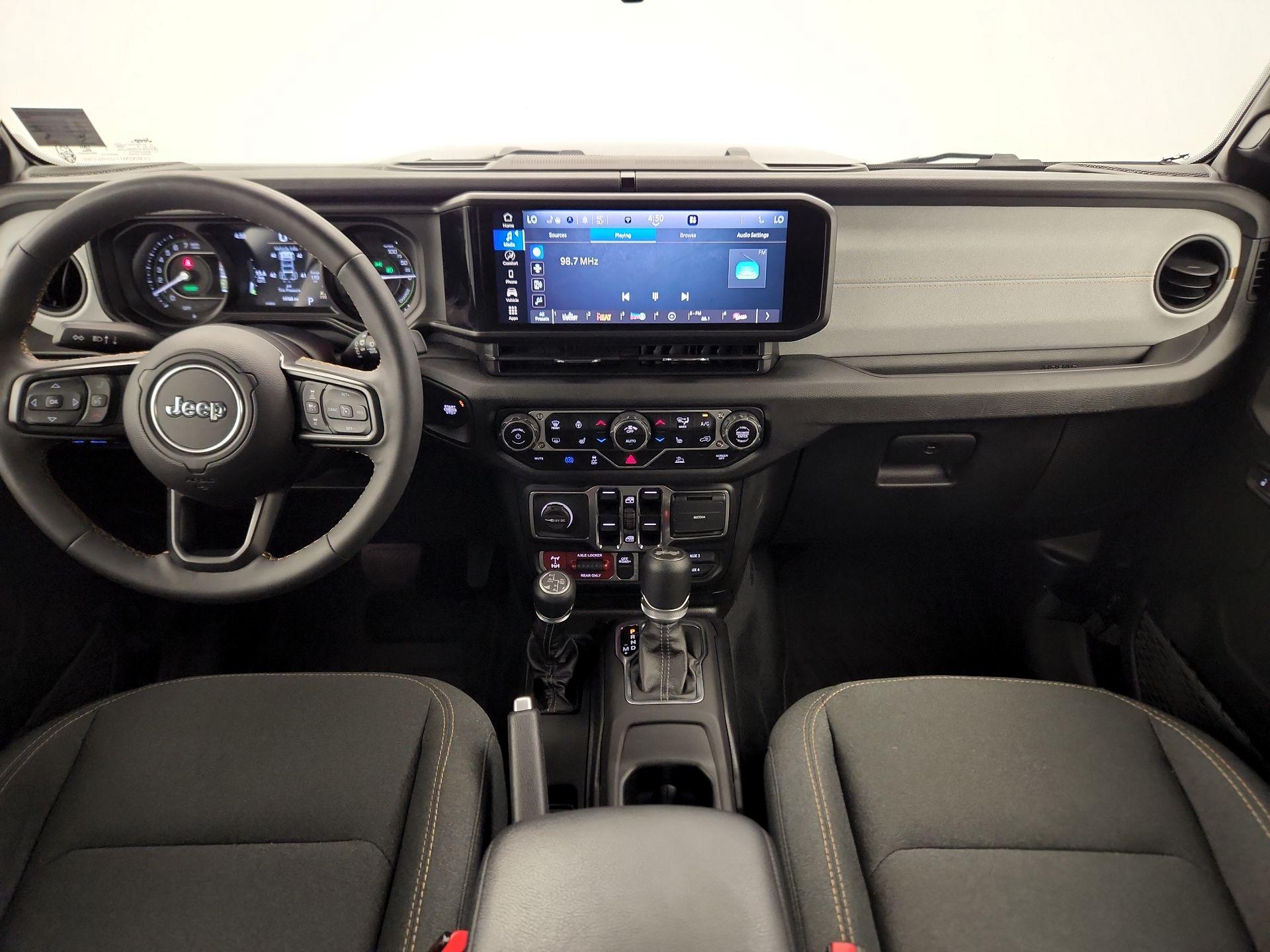 Thumbnail: 2024 Jeep Wrangler - 9