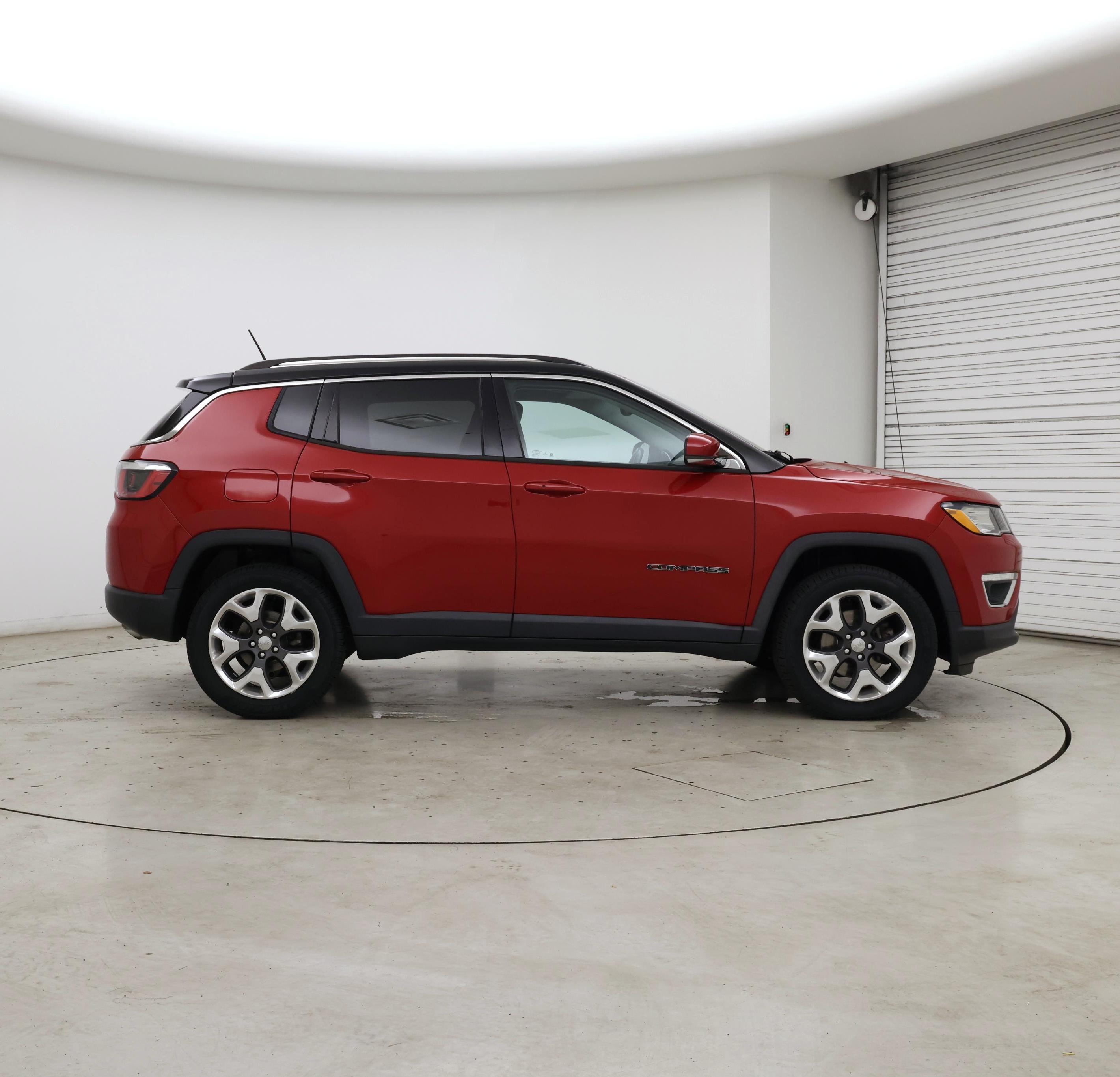 Thumbnail: 2018 Jeep Compass - 7