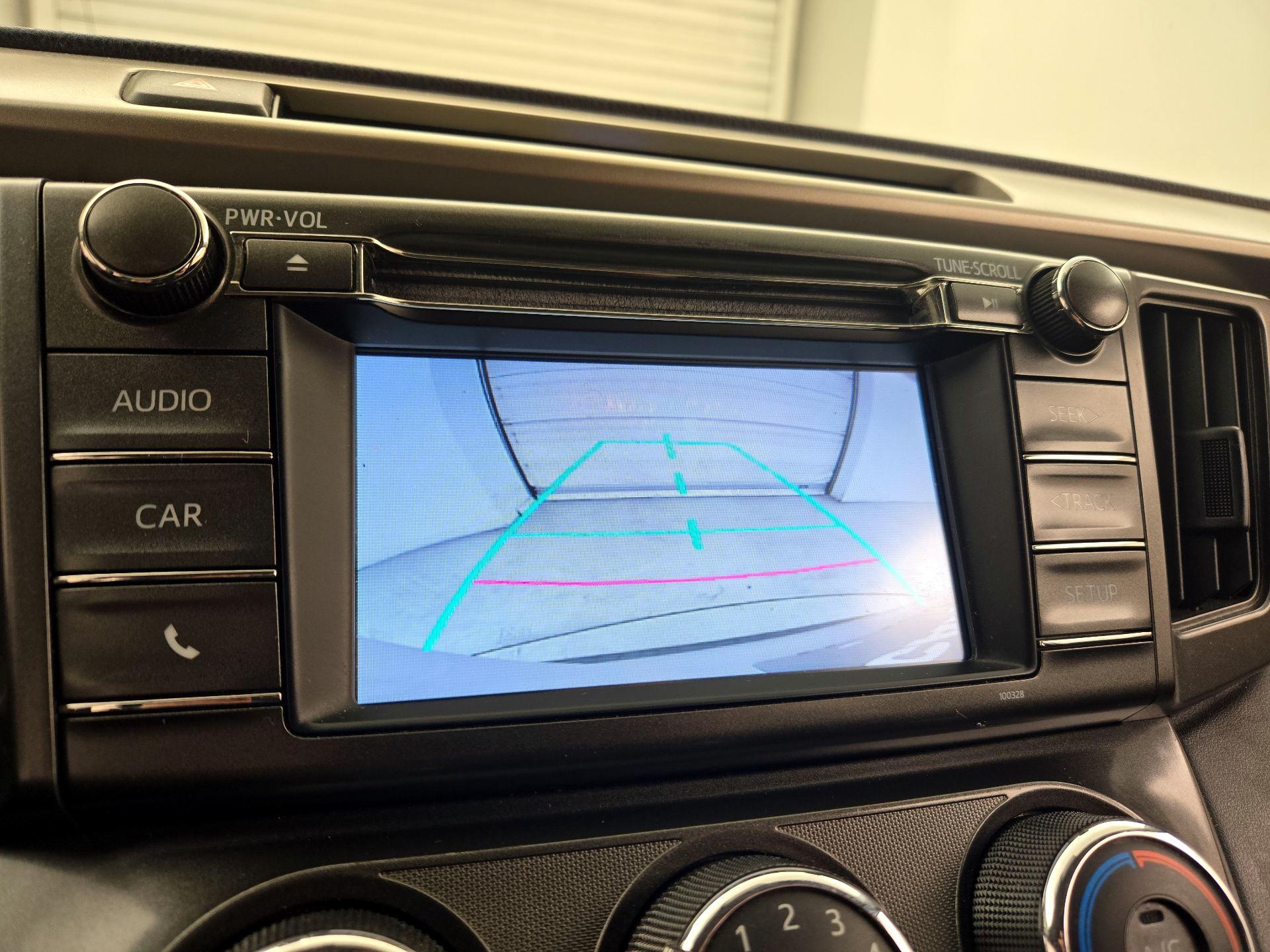 Thumbnail: 2014 Toyota RAV4 - 14