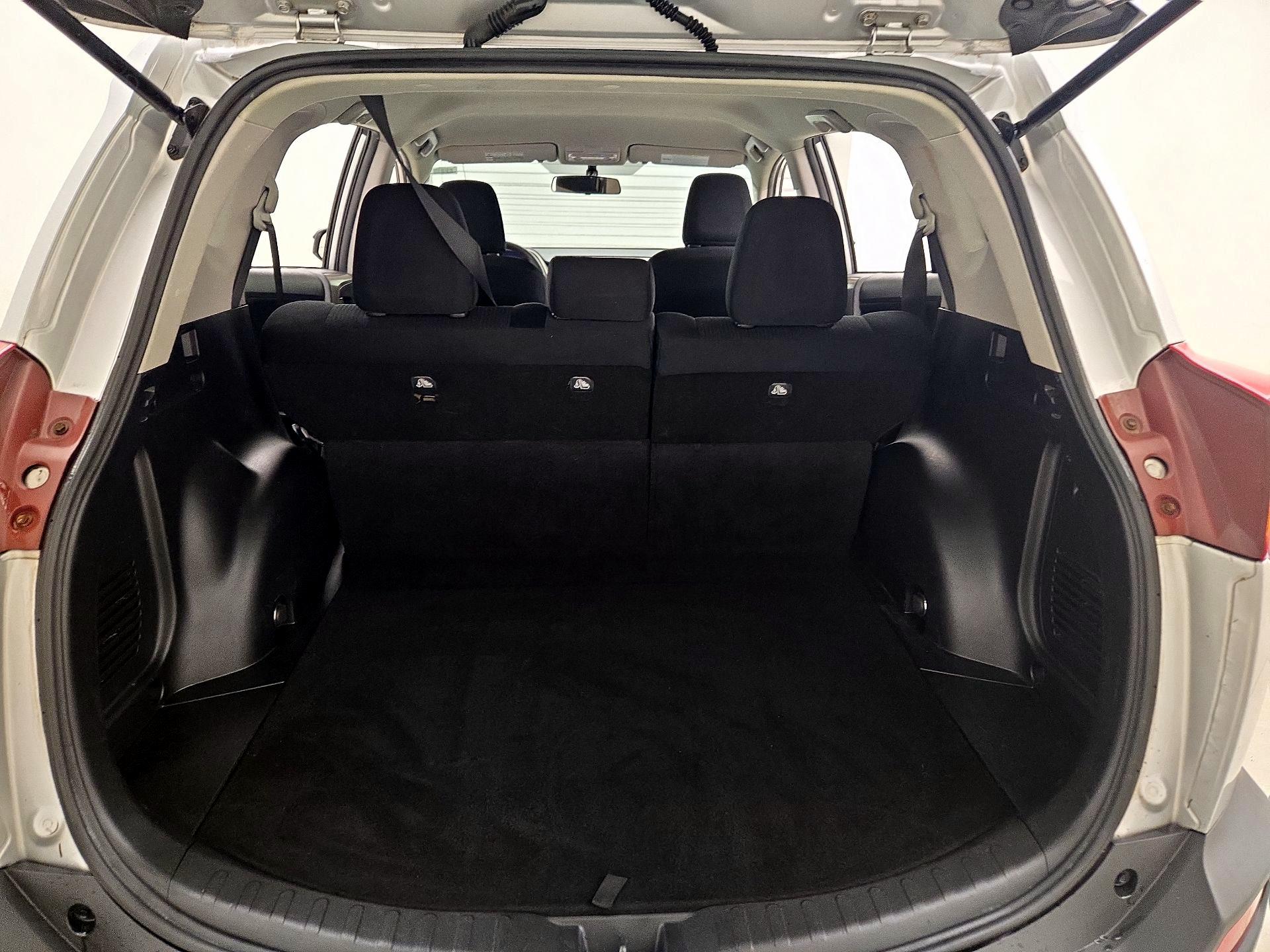 Thumbnail: 2014 Toyota RAV4 - 19