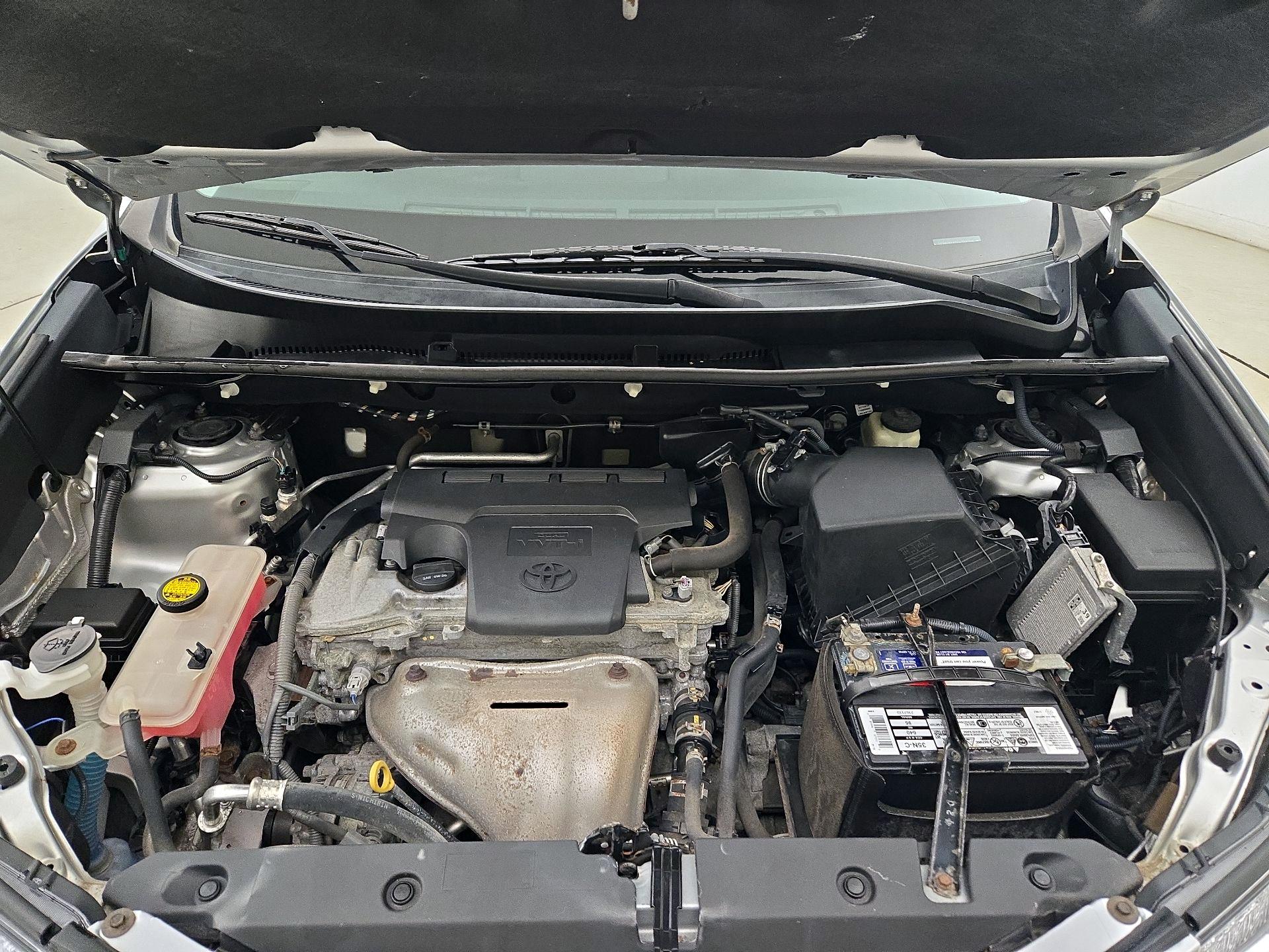 Thumbnail: 2014 Toyota RAV4 - 20