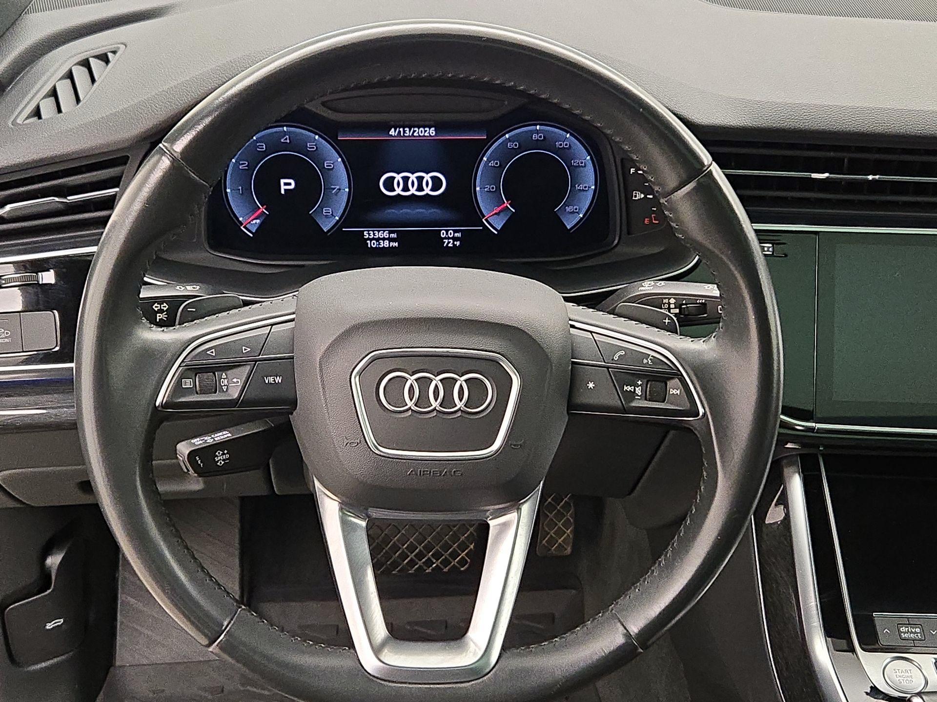 Thumbnail: 2020 Audi Q7 - 10