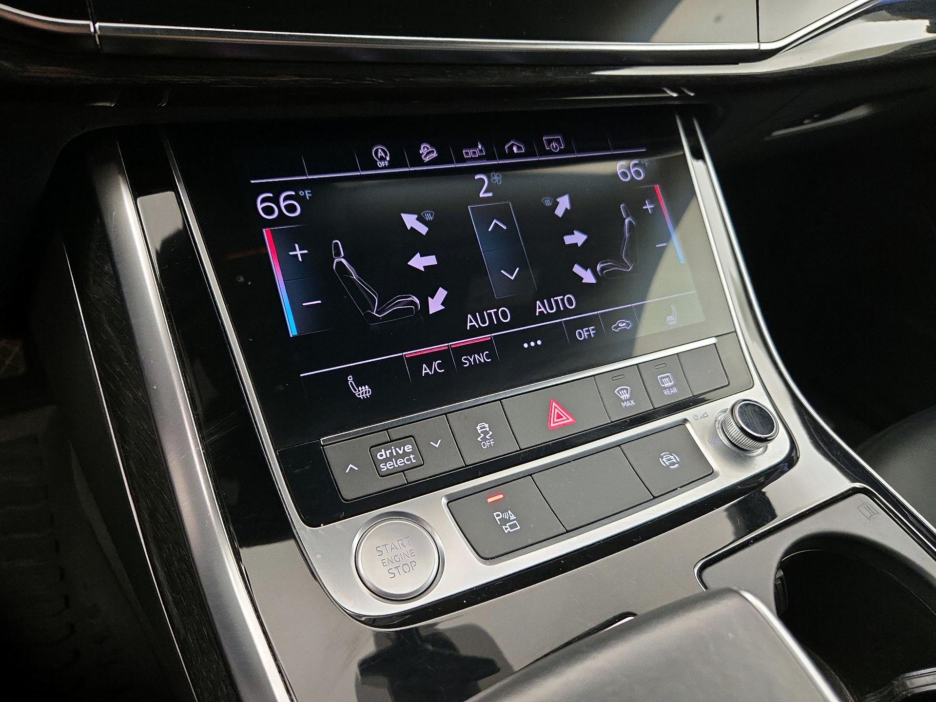 Thumbnail: 2020 Audi Q7 - 16