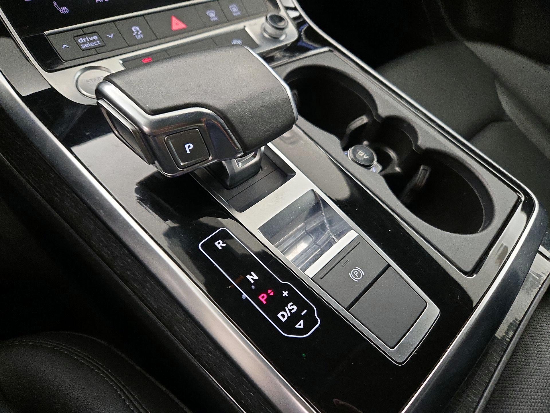 Thumbnail: 2020 Audi Q7 - 17