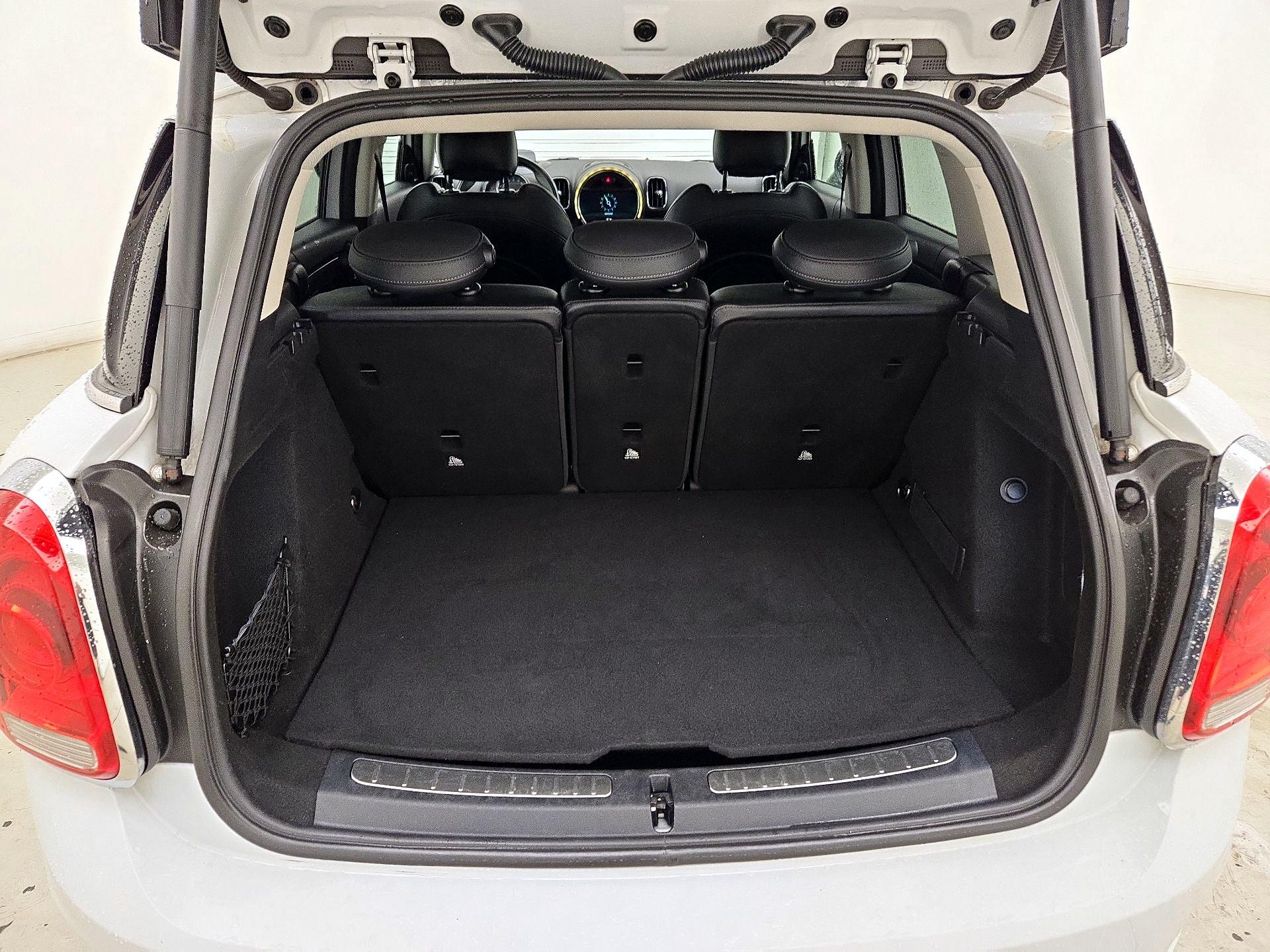 Thumbnail: 2018 MINI Cooper Countryman - 18