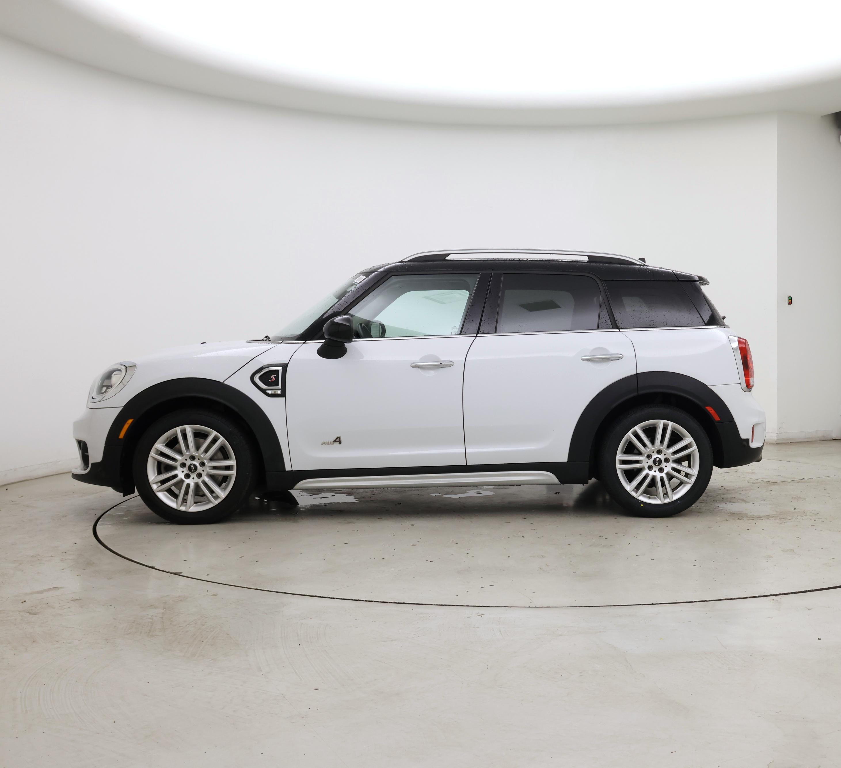 Thumbnail: 2018 MINI Cooper Countryman - 3