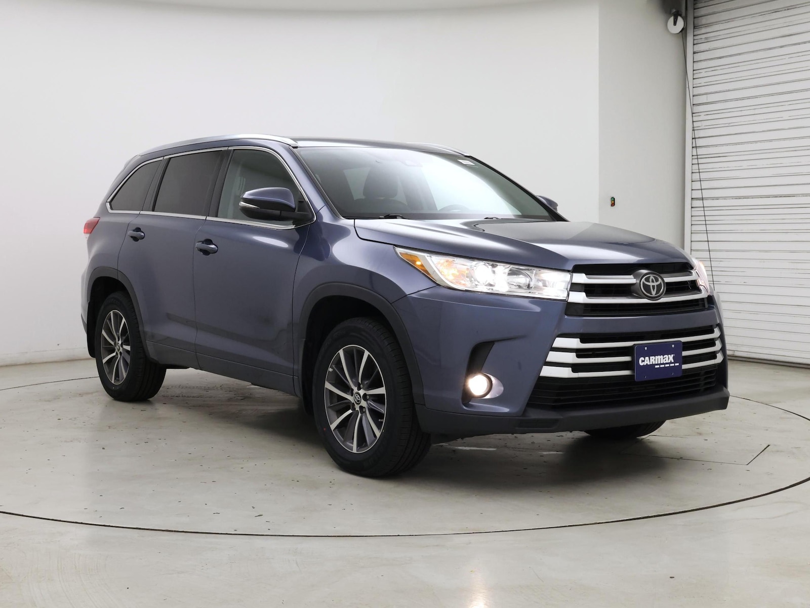 2017 Toyota Highlander XLE - Photo 2