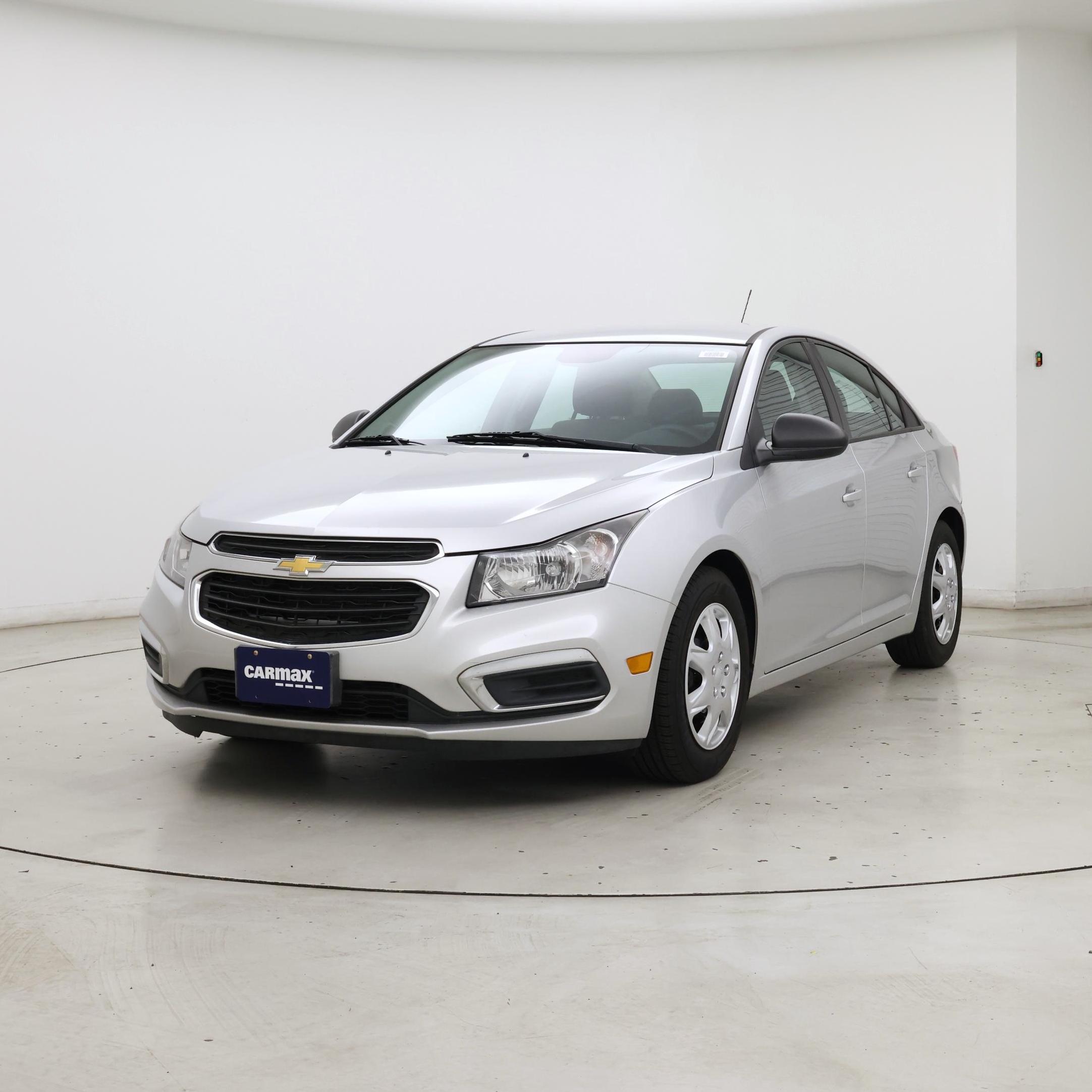 Thumbnail: 2015 Chevrolet Cruze - 4