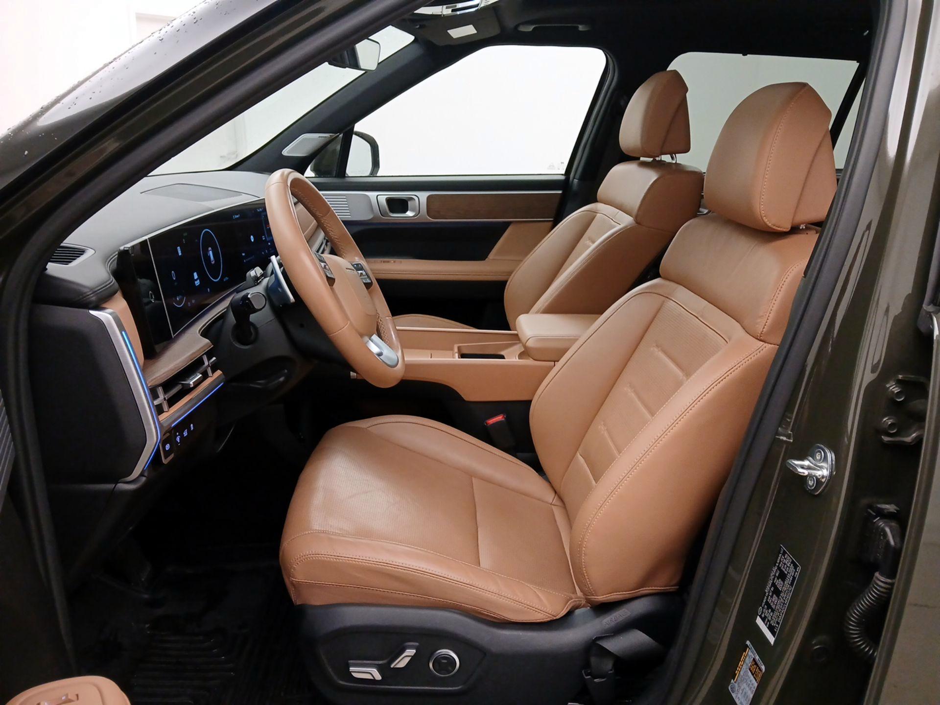 Thumbnail: 2024 Hyundai Santa Fe - 11