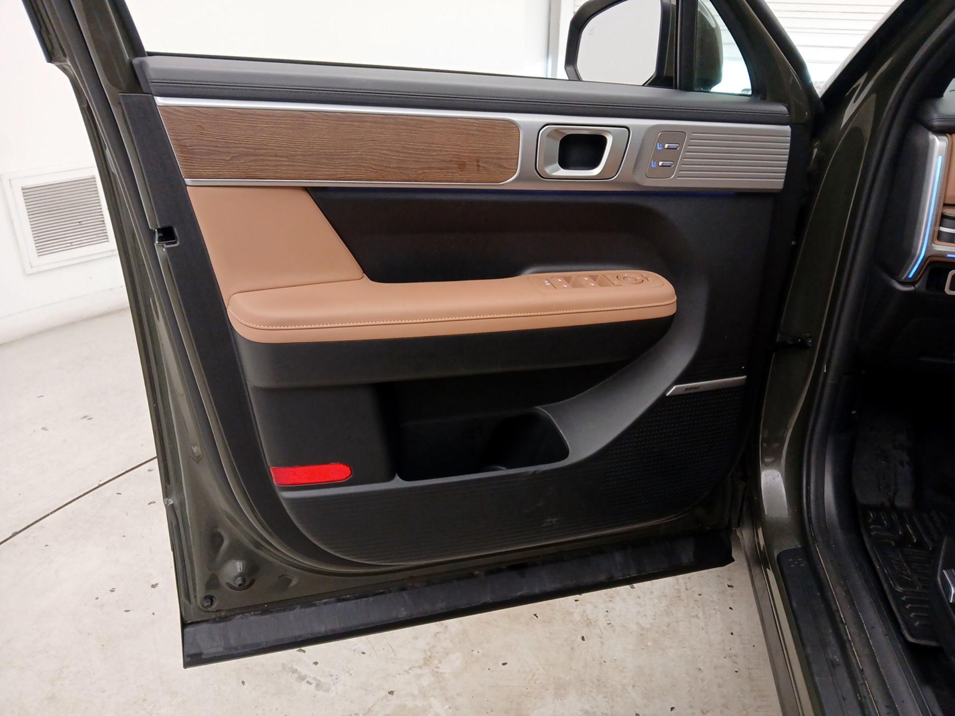 Thumbnail: 2024 Hyundai Santa Fe - 12