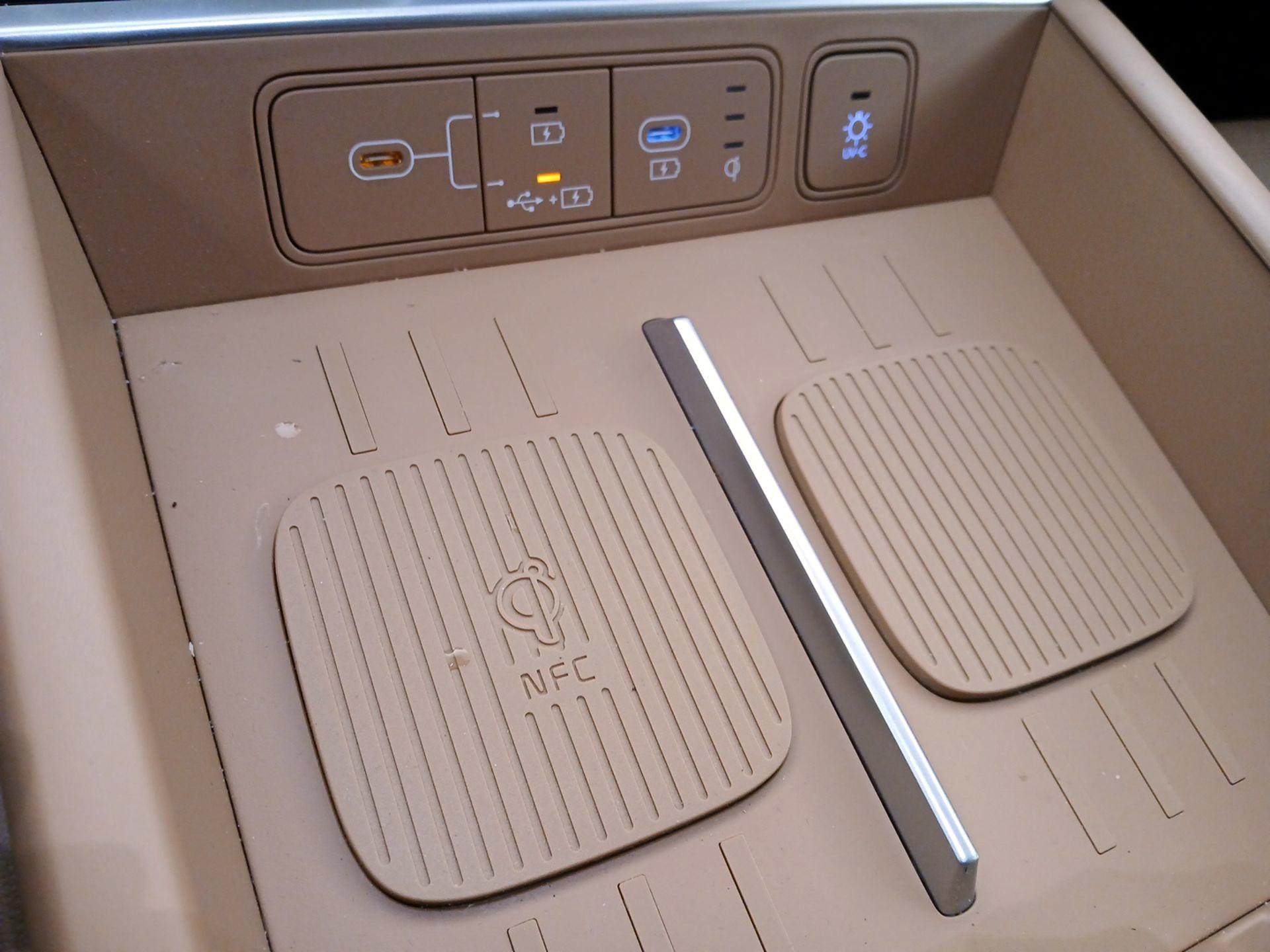 Thumbnail: 2024 Hyundai Santa Fe - 19