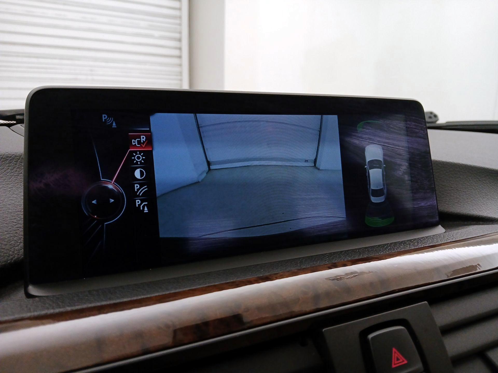 Thumbnail: 2014 BMW 3 Series - 15