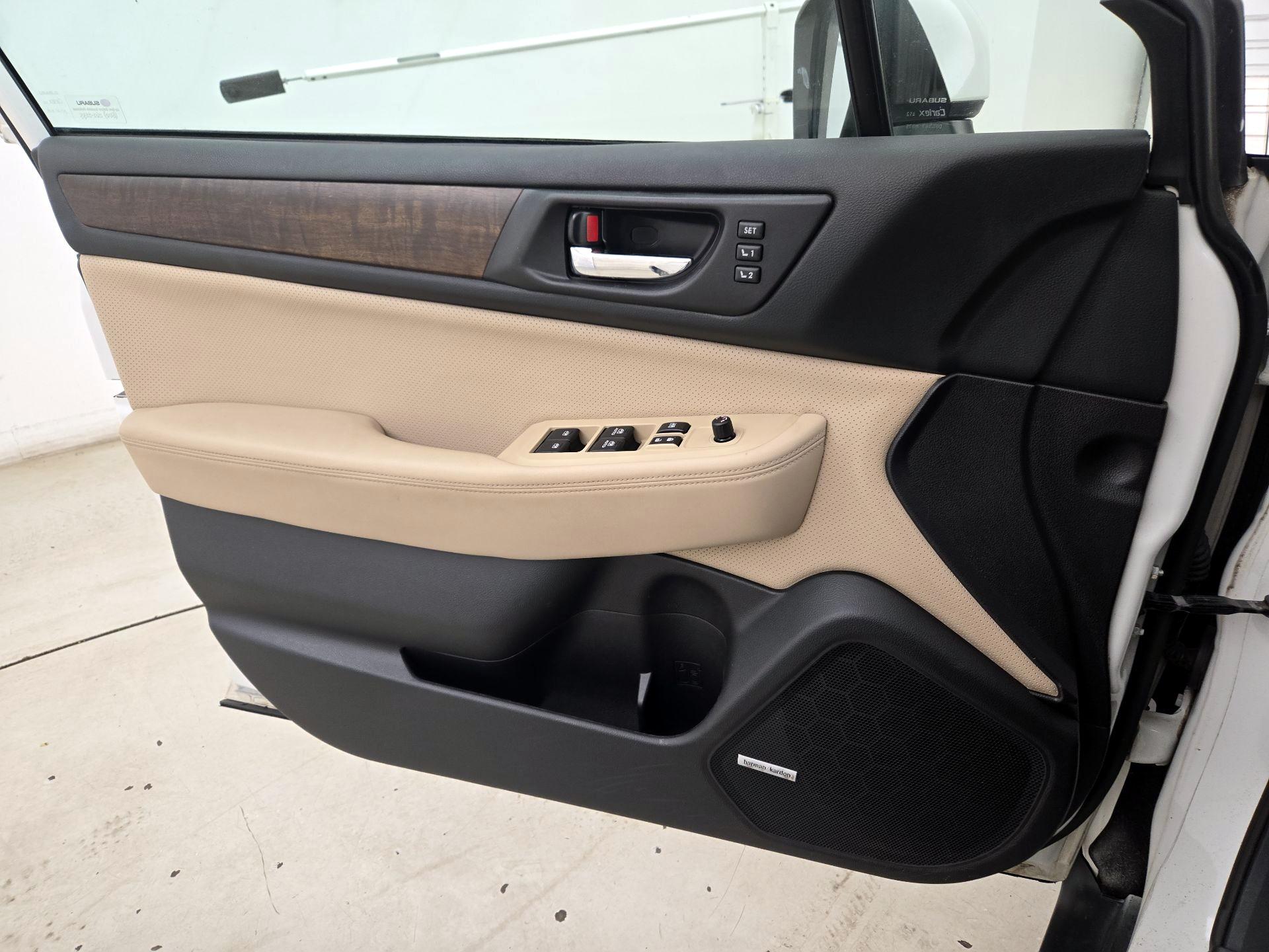 Thumbnail: 2016 Subaru Outback - 12